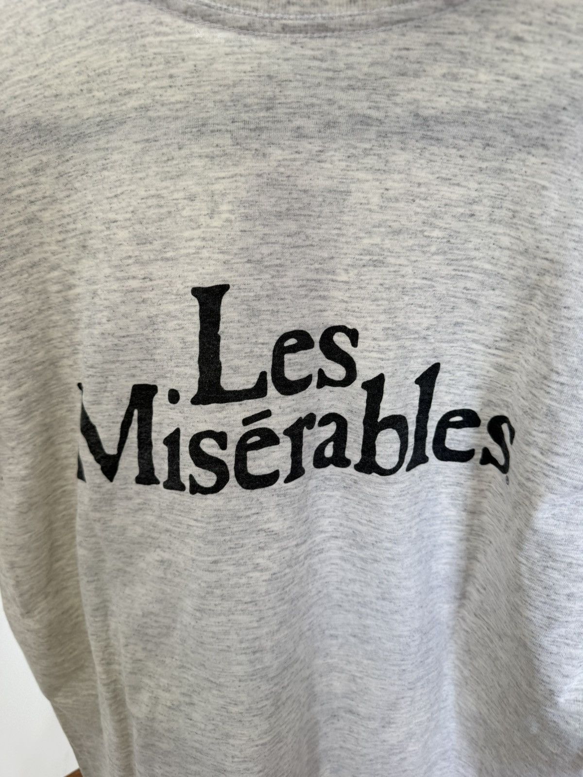 Vintage Vintage 80s Les Miserables Tee Sz XL Size US XL / EU 56 / 4 - 4 Thumbnail