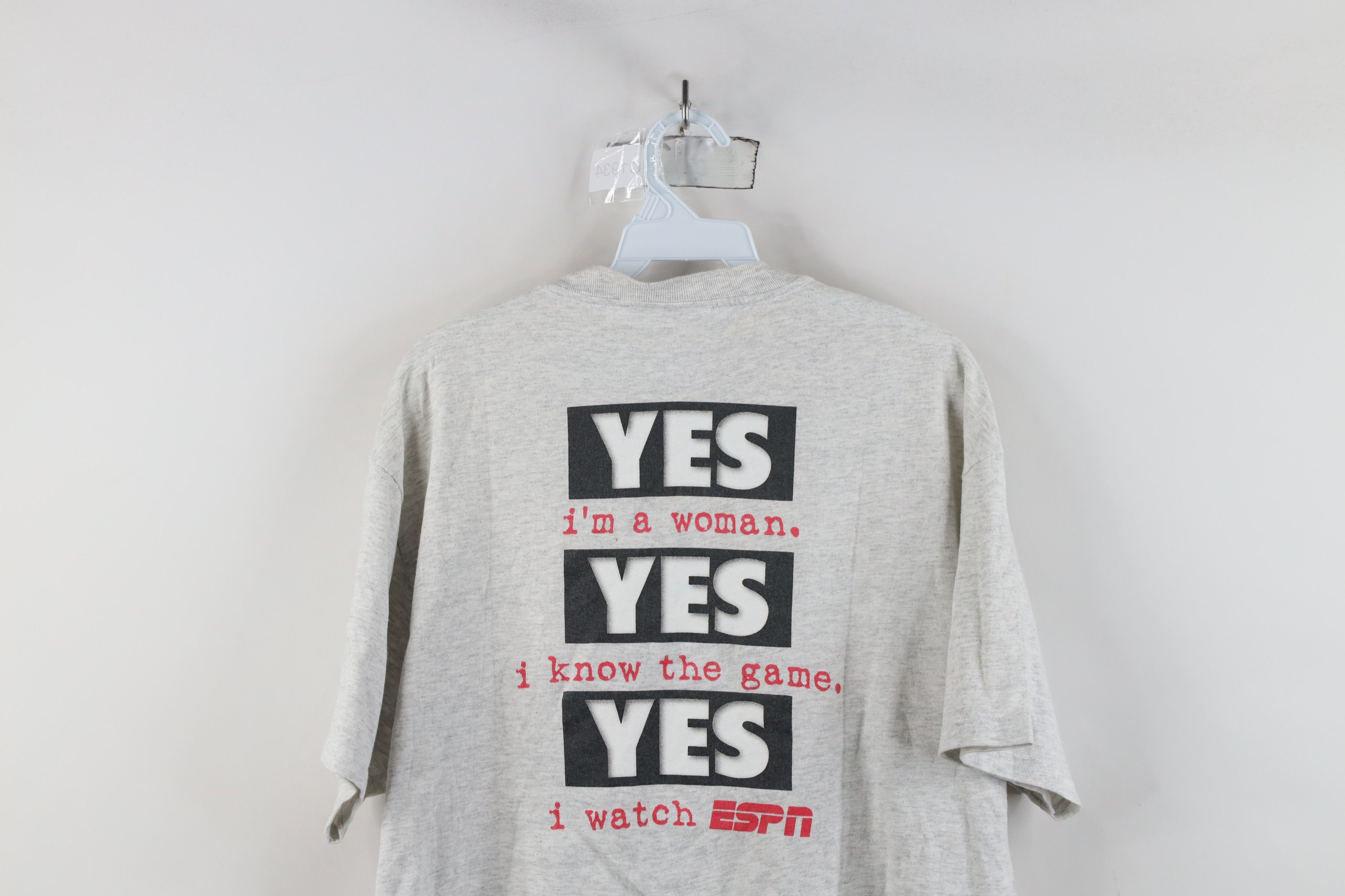 Disney × Vintage Vintage 90s Disney ESPN A Woman And Watch ESPN T-Shirt USA Size L / US 10 / IT 46 - 14 Thumbnail