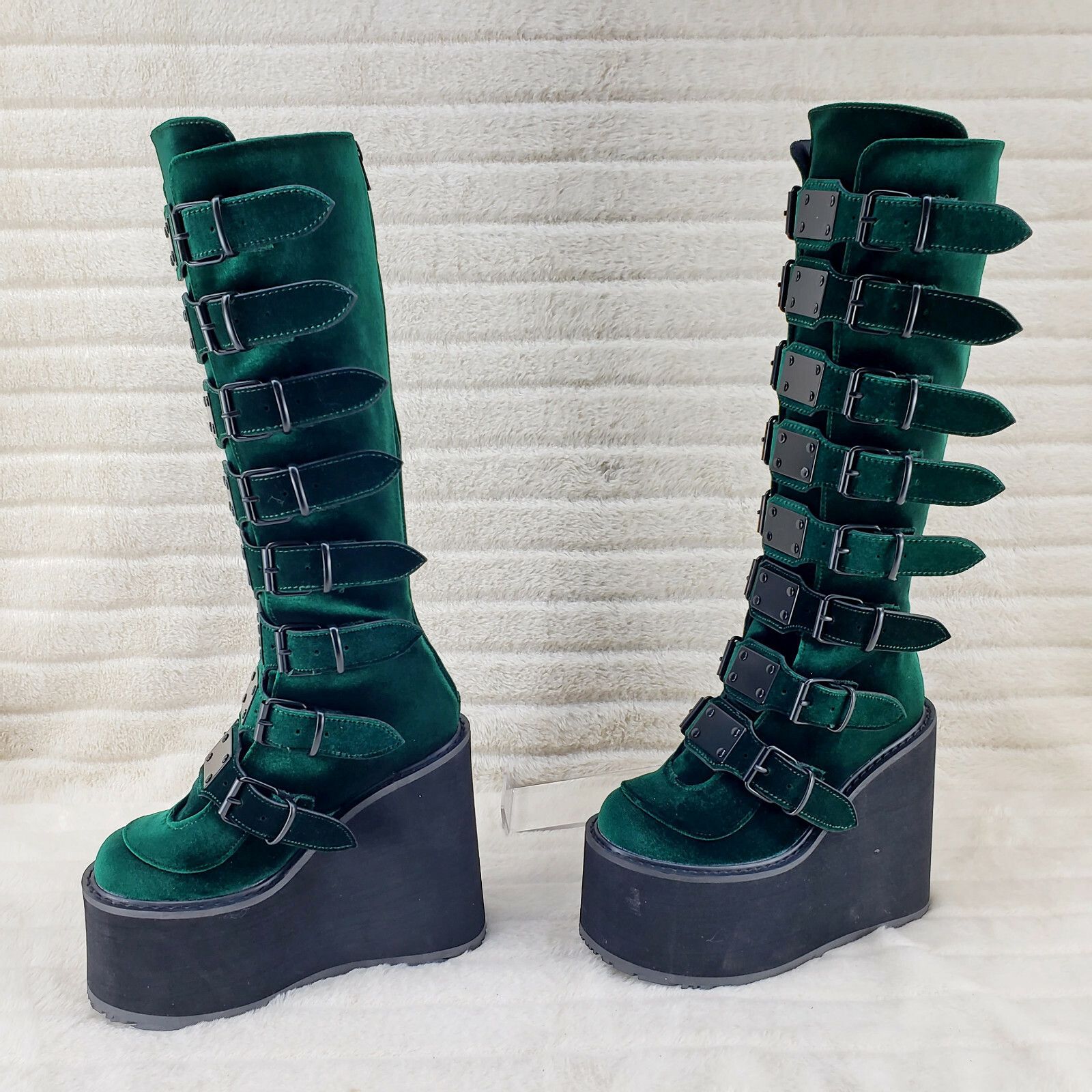 Other DEMONIA Trinity Swing 815 Emerald Green Velvet Goth Knee Boo Size US 12 / IT 42 - 4 Thumbnail