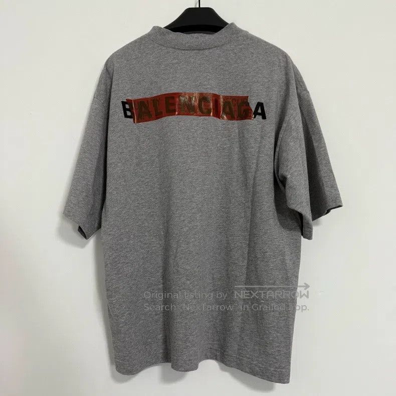 Balenciaga Balenciaga 25SS Cotton Tape Sticker T-Shirt Size US XXS / EU 40 - 2 Thumbnail