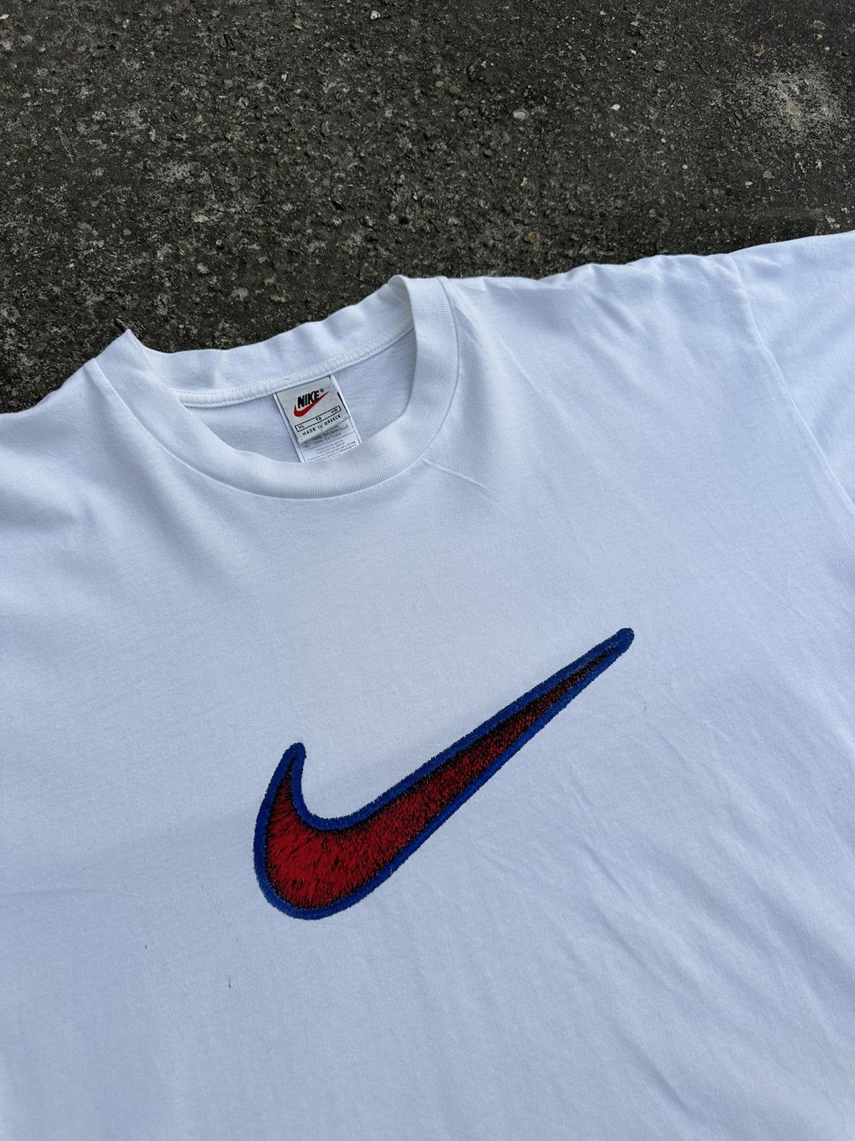 Nike Nike Vintage T-Shirt Big Logo Size US XL / EU 56 / 4 - 6 Thumbnail