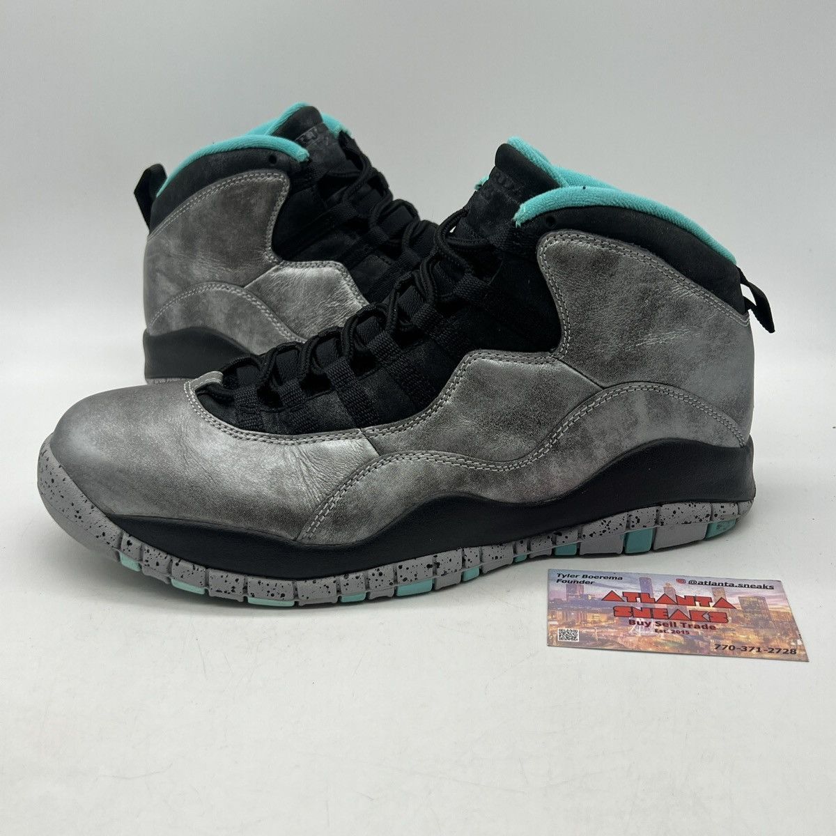 image of Air Jordan 10 Lady Liberty Shoes in Silver, Men's