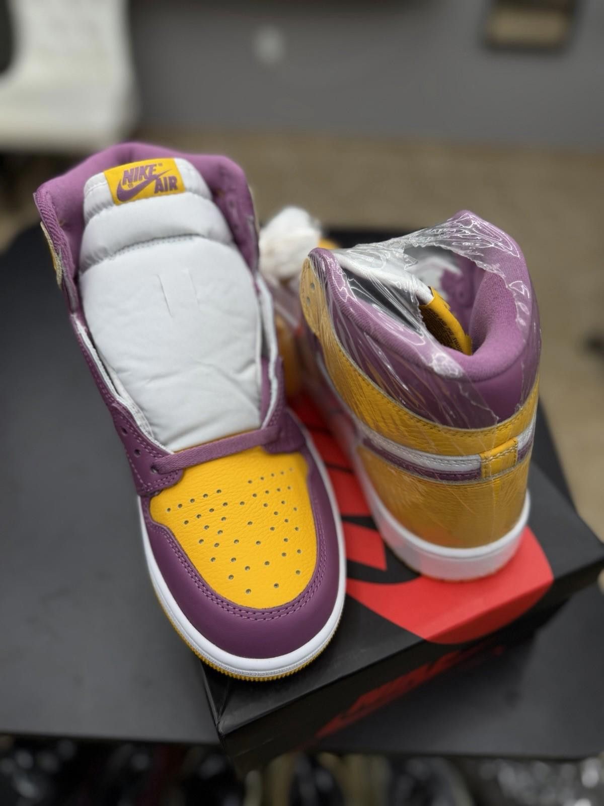 Other Nike Air Jordan 1 Retro High OG 'Brotherhood' Size 9.5 NEW Size US 9.5 / EU 42-43 - 8 Thumbnail
