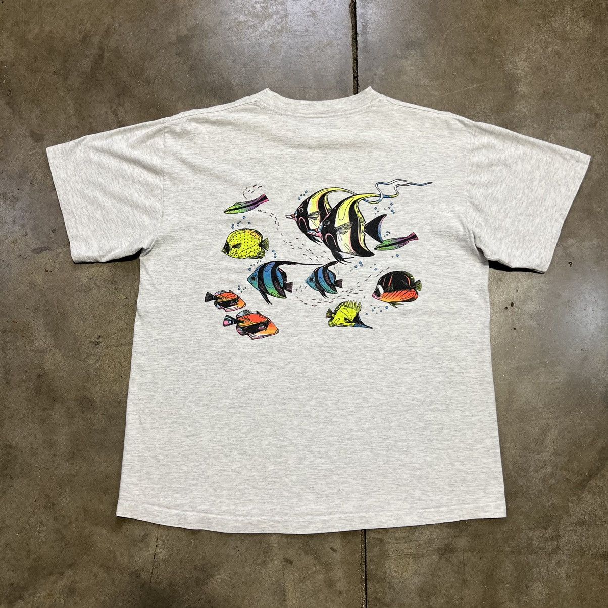 Vintage Vintage 90s Maui Hawaii Fish Graphic T Shirt Single Stitched Size US XL / EU 56 / 4 - 8 Thumbnail
