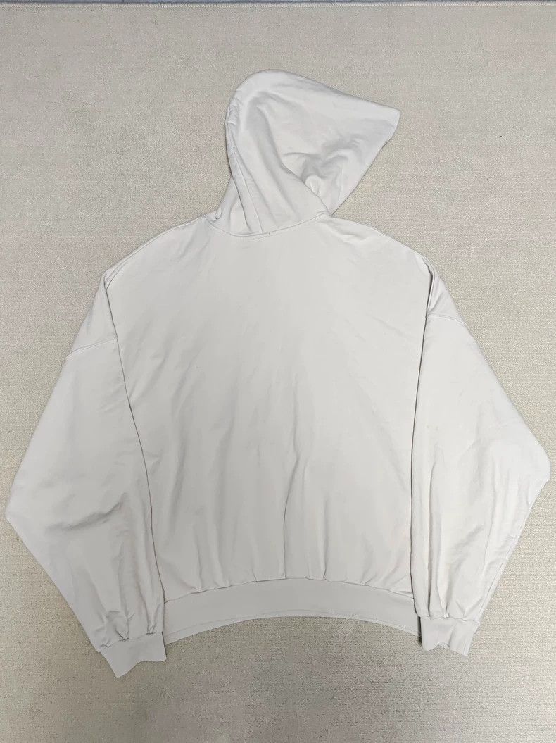 Balenciaga Balenciaga Fashion Show Apple Be Different Embroidered Hood Size US S / EU 44-46 / 1 - 2 Thumbnail