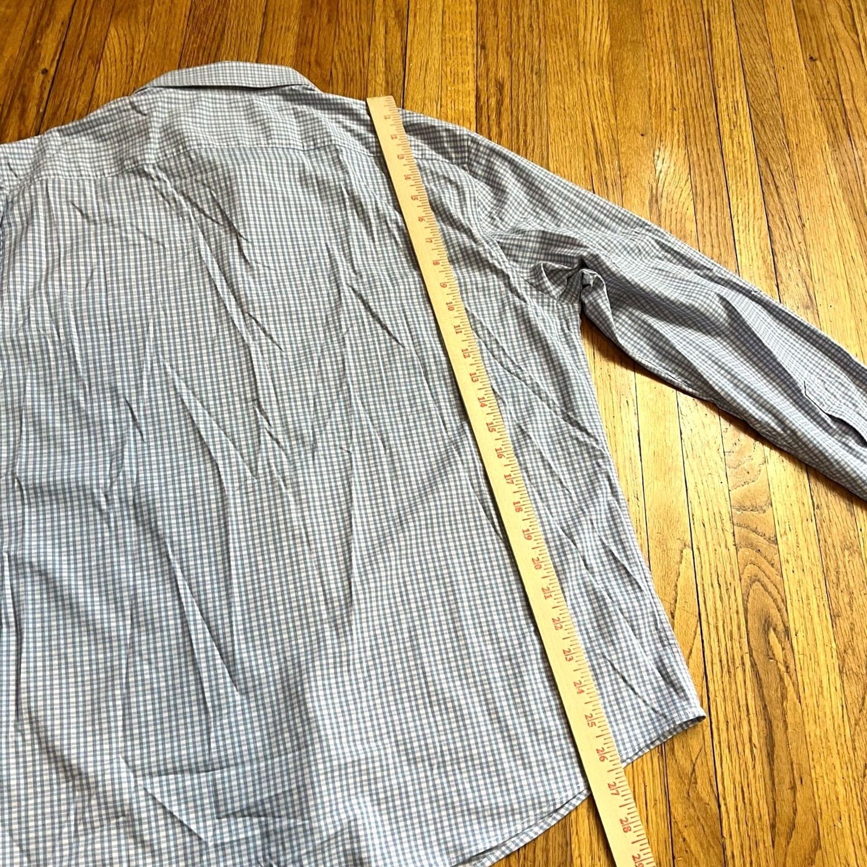 UNTUCKit UNTUCKit Shirt Mens Large Performance Nylon Stretch Long Sleeve Button Plaid Blue L Regular Men Size US L / EU 52-54 / 3 - 5 Thumbnail