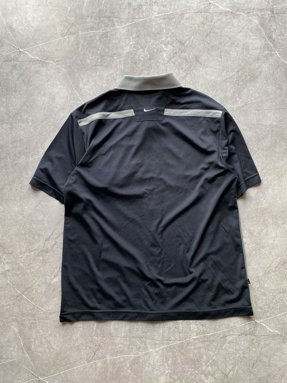 Nike Vintage Nike Court Two-Tone Tennis Polo Shirt Grey Navy Size US L / EU 52-54 / 3 - 13 Thumbnail