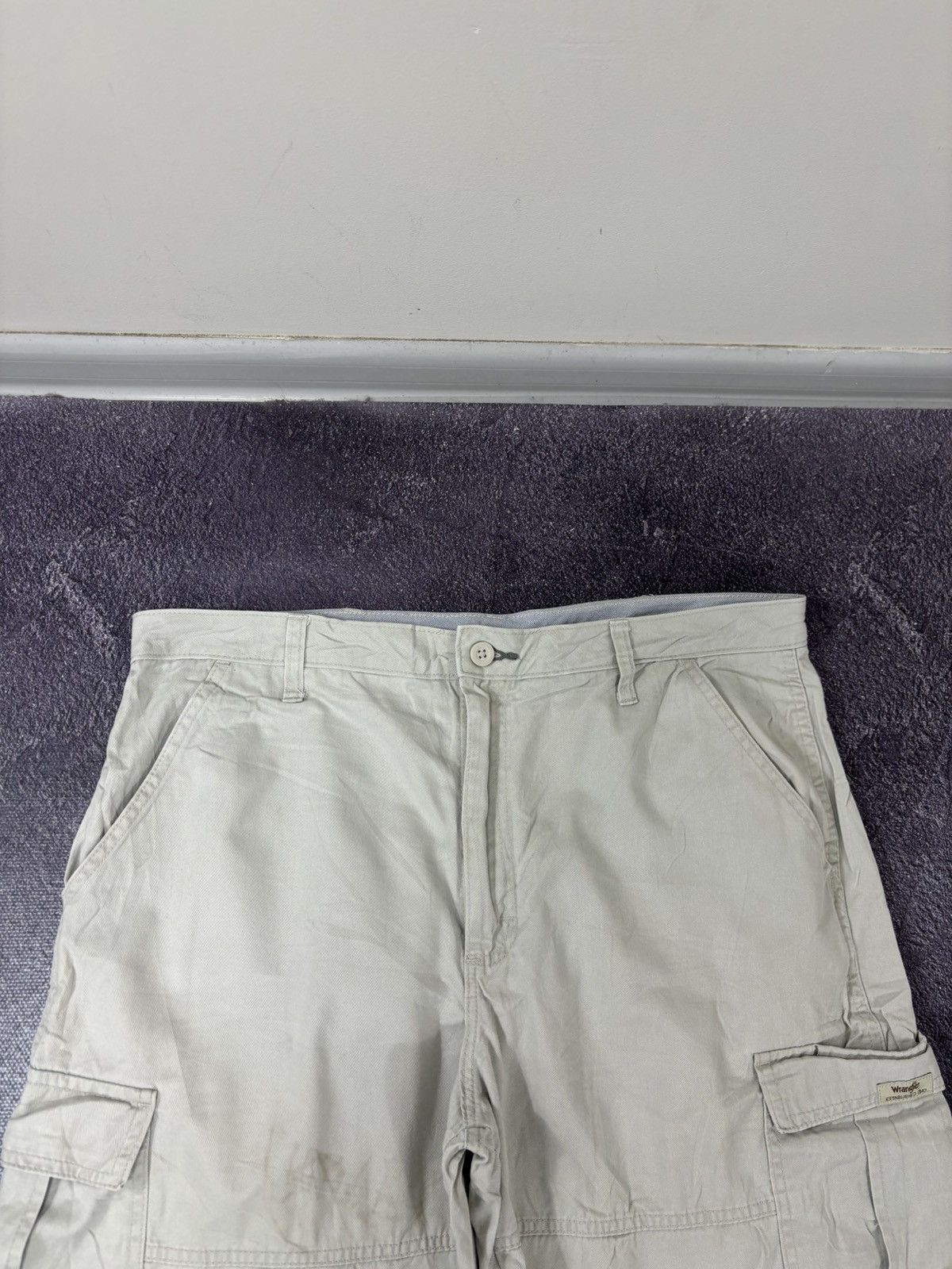 Vintage Vintage Wrangler Y2K Beige USA Work Hype Baggy Cargo Shorts Size US 36 / EU 52 - 6 Thumbnail