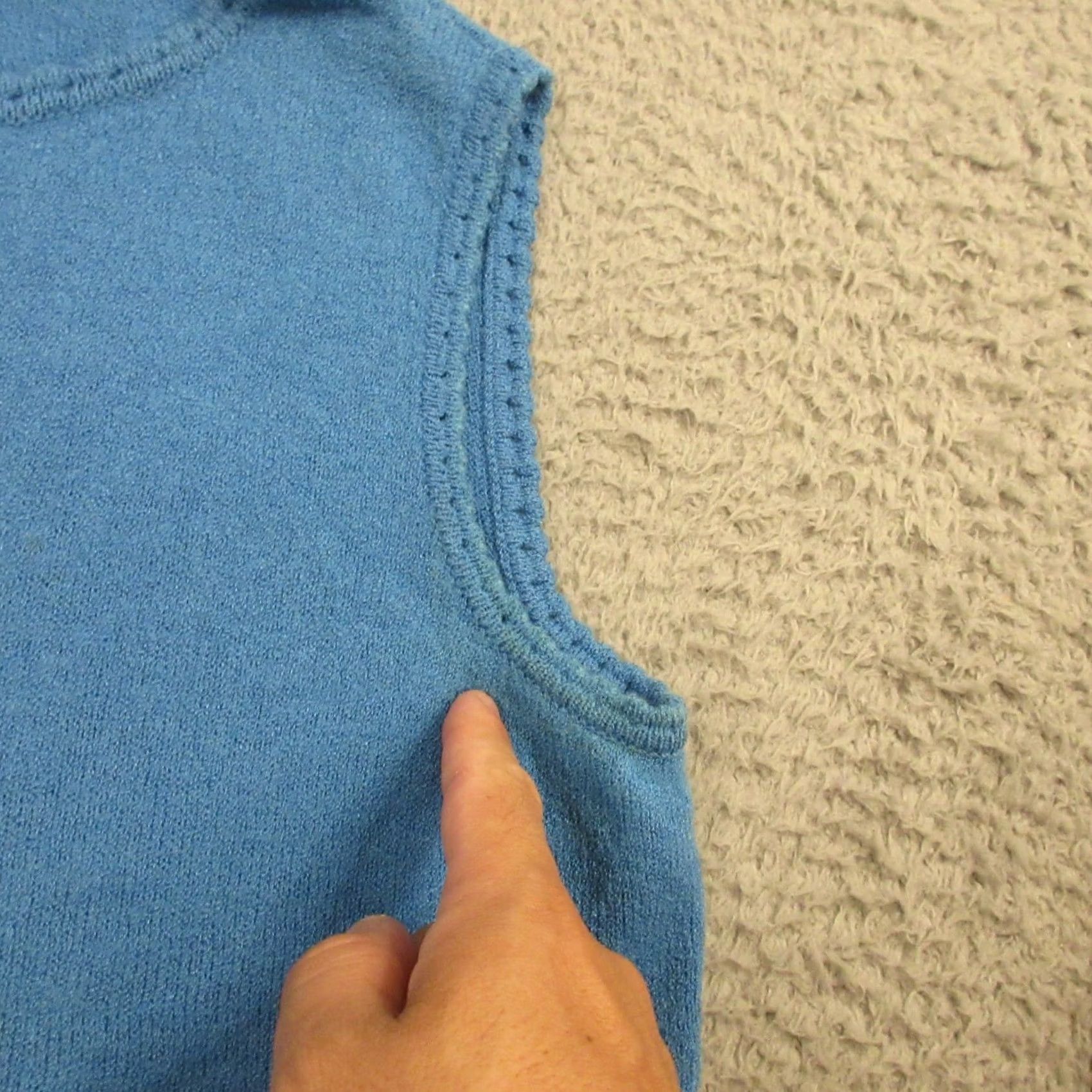 St. John VINTAGE St. John Tank Top Womens Santana Knit Round Neck Wool Blue M 90s USA Style Basic Womens Size M / US 6-8 / IT 42-44 - 6 Thumbnail