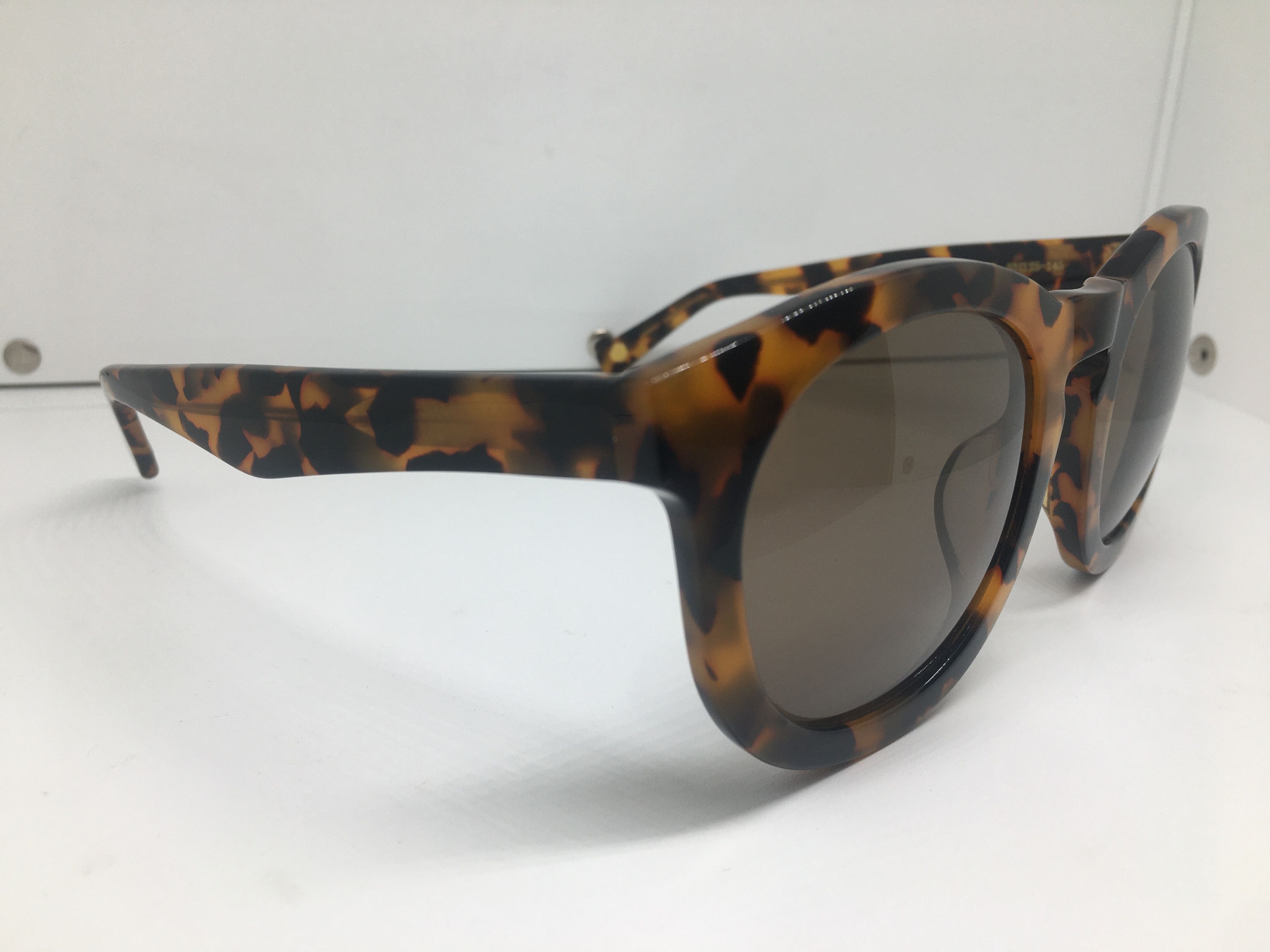 Other Monkey Spanner Jasper Tortoise Oversize Sunglasses Frame Size ONE SIZE - 2 Thumbnail