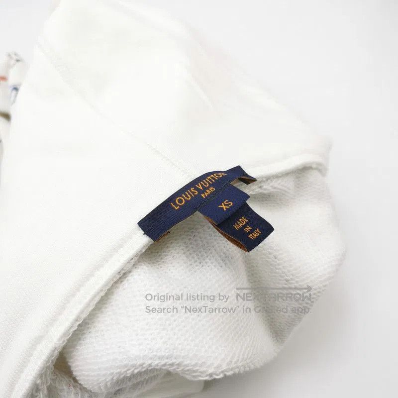 Louis Vuitton Louis Vuitton Cotton Logo Hoodie in Cream. Size US XS / EU 42 / 0 - 5 Thumbnail