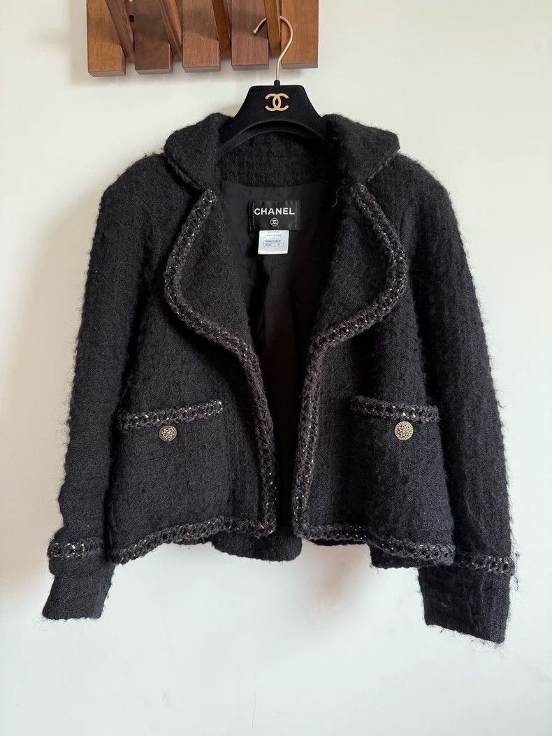 Chanel Chanel Black lapel coat Size XS / US 0-2 / IT 36-38 - 1 Thumbnail
