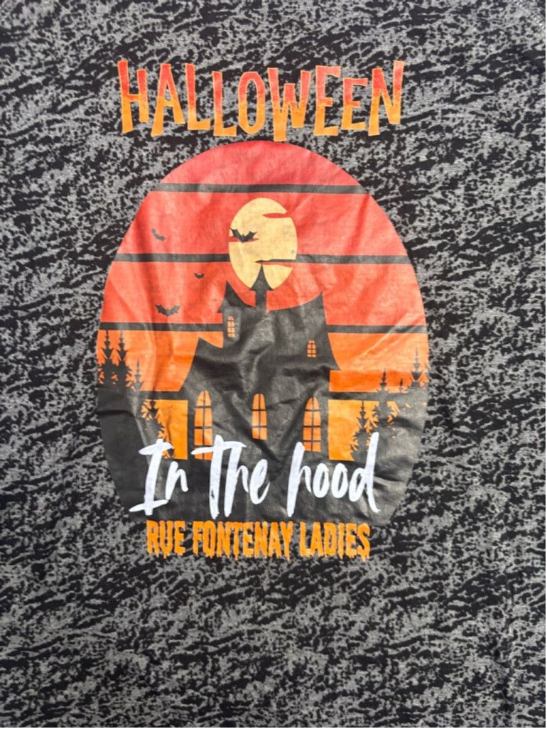 Tek Gear Women's Tek Gear Halloween Graphic Tee, Size L, Gray & Black Size L / US 10 / IT 46 - 6 Thumbnail