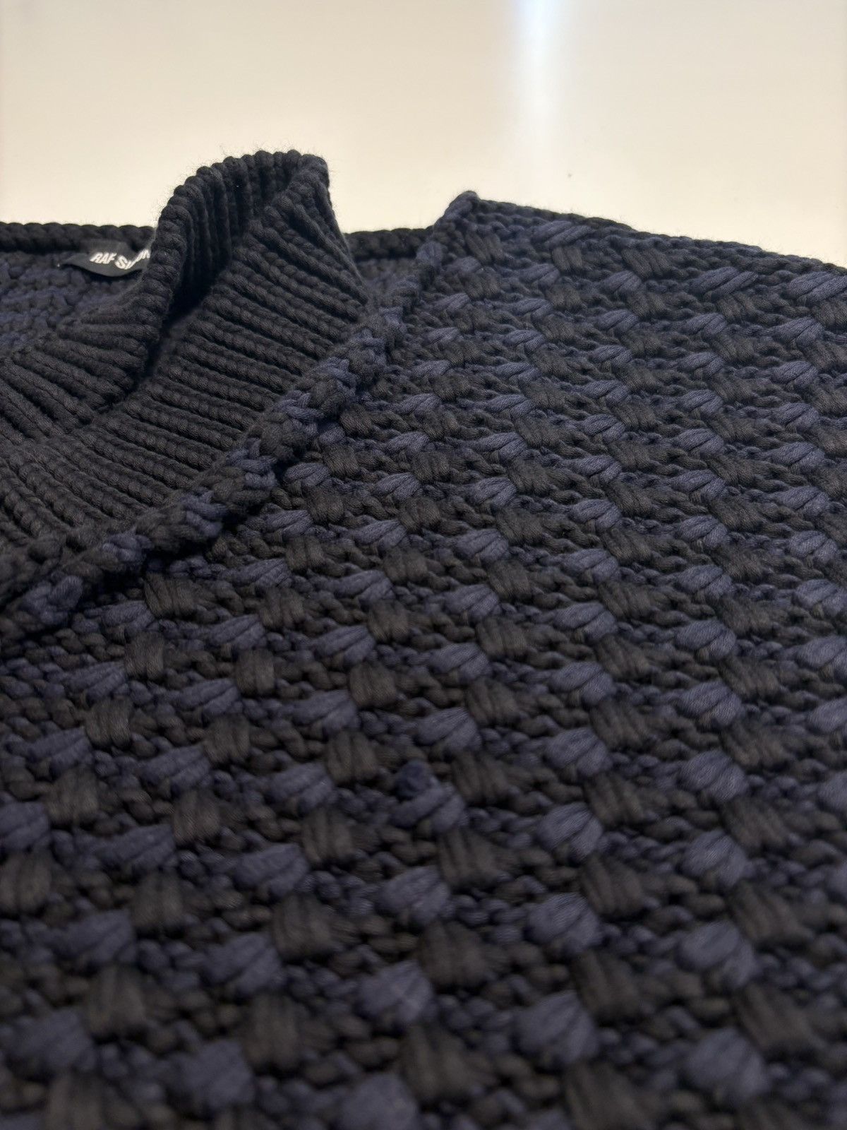 Raf Simons Raf Simons Deconstructed Knit Vest Size US XL / EU 56 / 4 - 5 Thumbnail