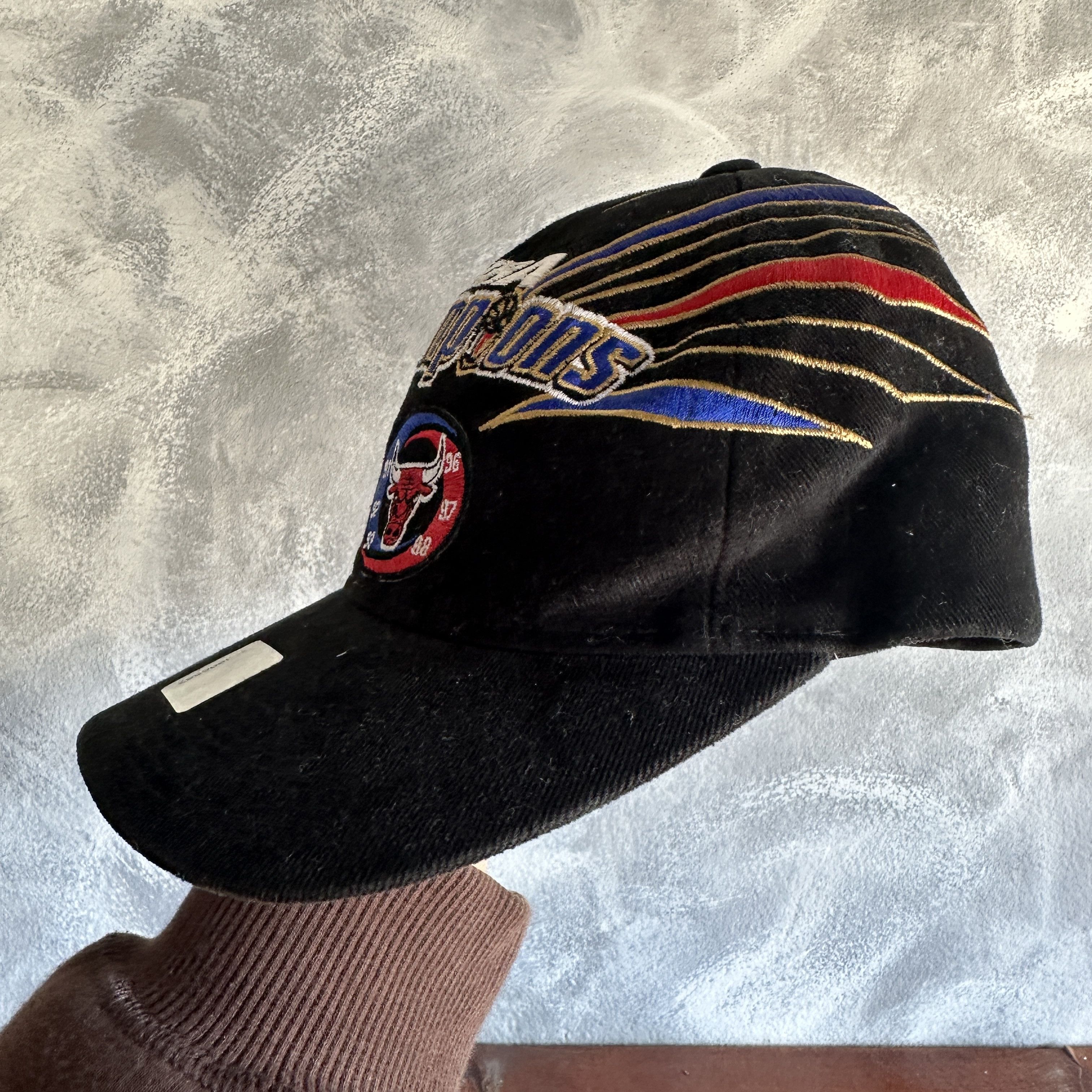 Starter Vintage Chicago Bulls Hat Cap Strap Back NBA Starter Size ONE SIZE - 2 Thumbnail