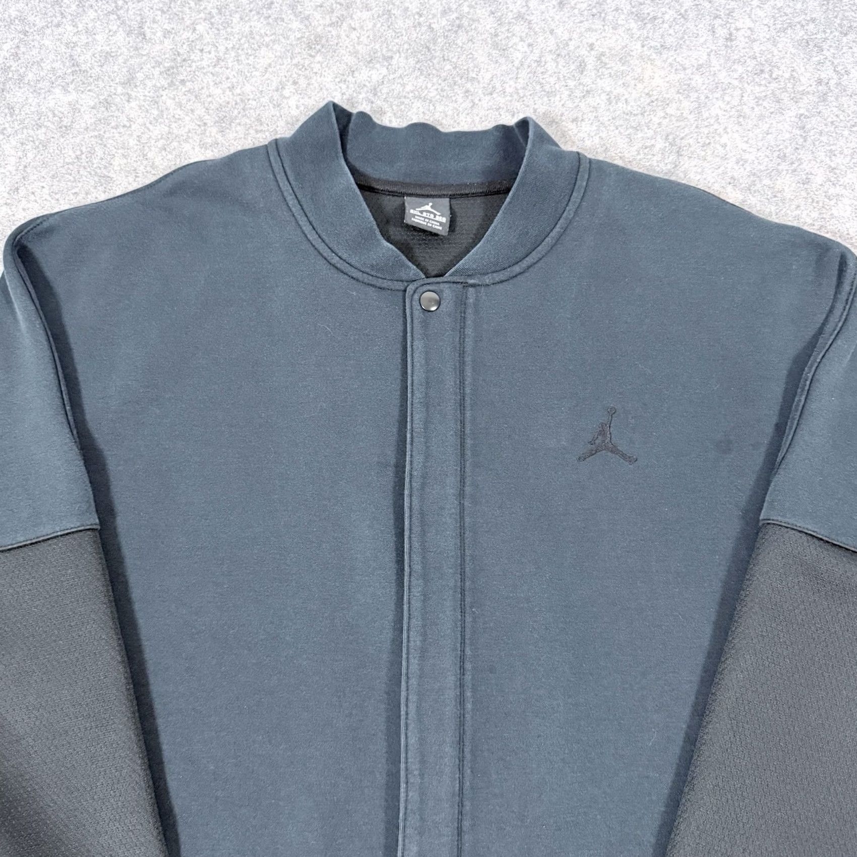 Nike Nike Air Jordan Long Sleeve Full-Zip Varsity Jacket Mens 3XL Navy Blue Size US XXL / EU 58 / 5 - 2 Thumbnail