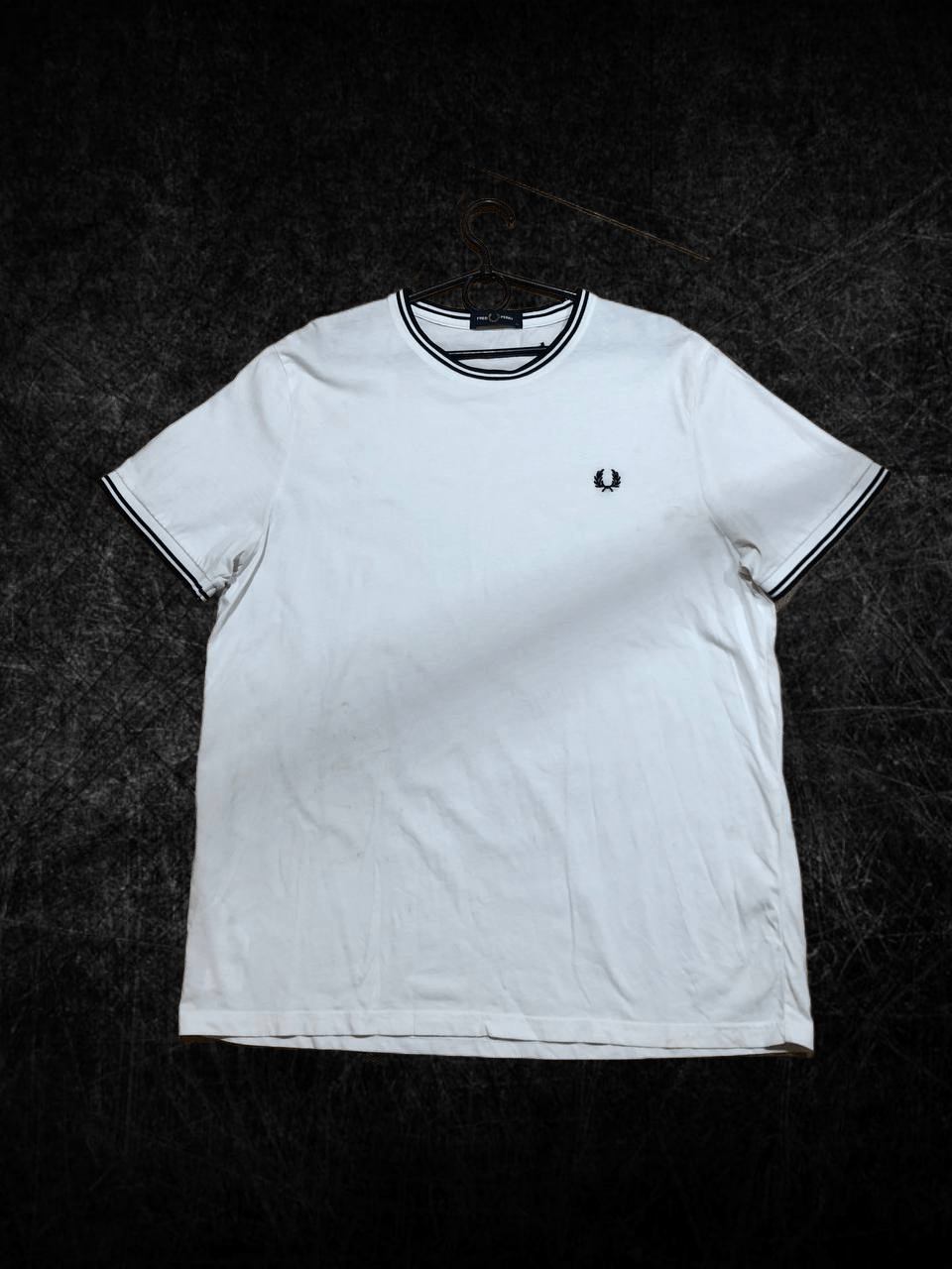 Fred Perry Fred Perry Twin Tipped T Shirt White Shortsleeves Size US XL / EU 56 / 4 - 1 Thumbnail