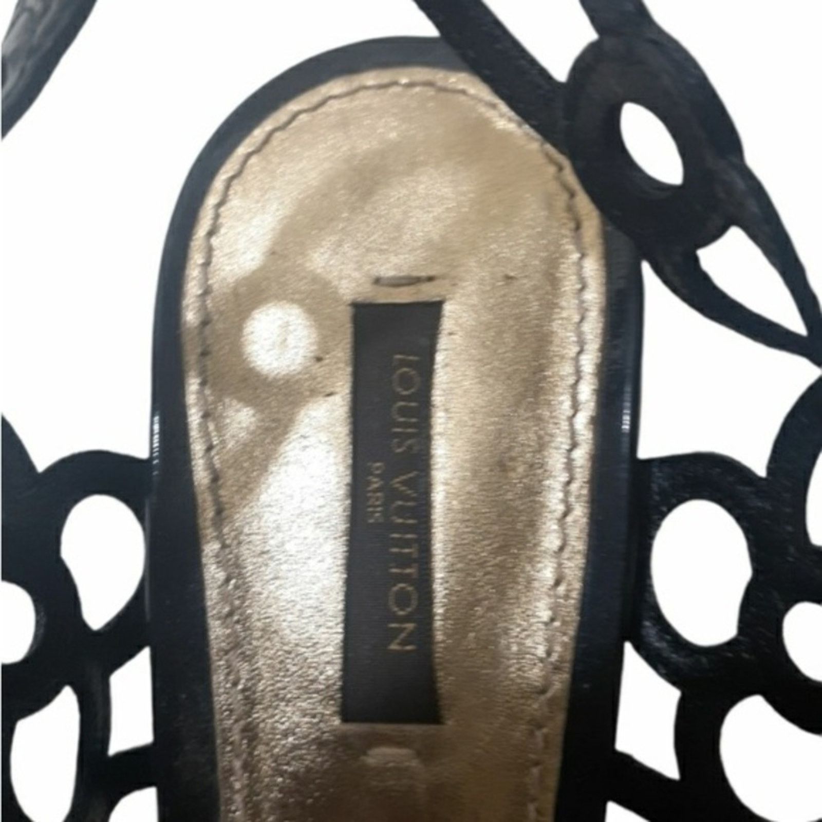 Louis Vuitton Louis Vuitton Black Patent Laser Cut Leather Peep Toe 40 Size US 10 / IT 40 - 6 Thumbnail
