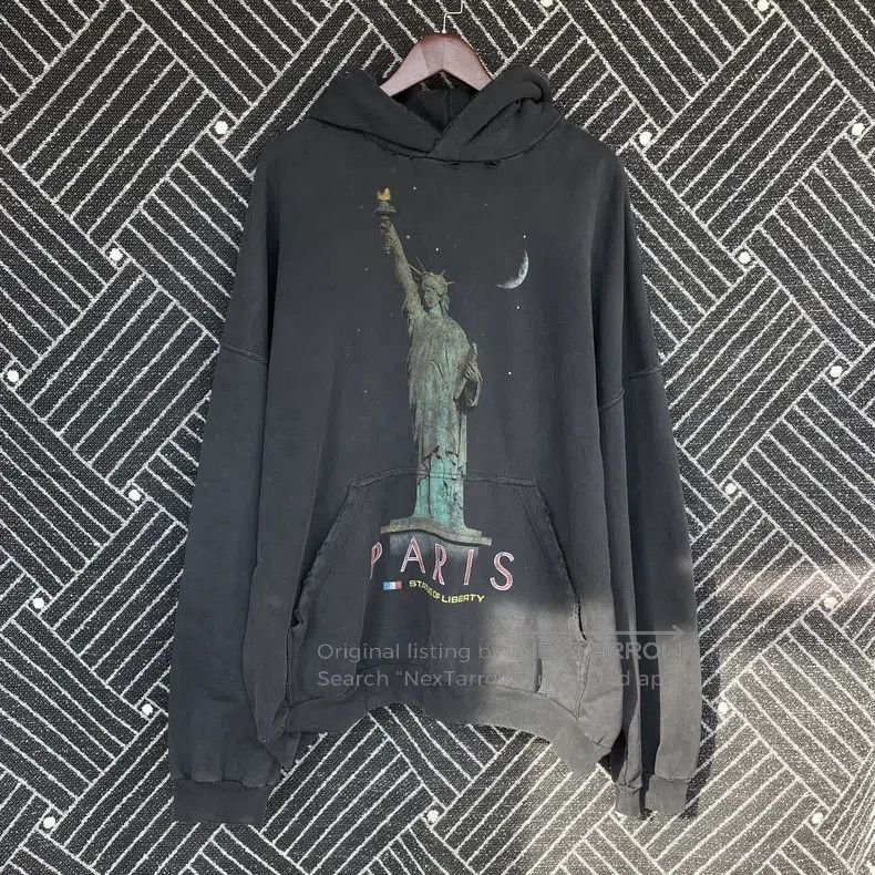 Balenciaga Balenciaga Pattern Print Hooded Long Sleeve Sweater Size US XXL / EU 58 / 5 - 1 Thumbnail