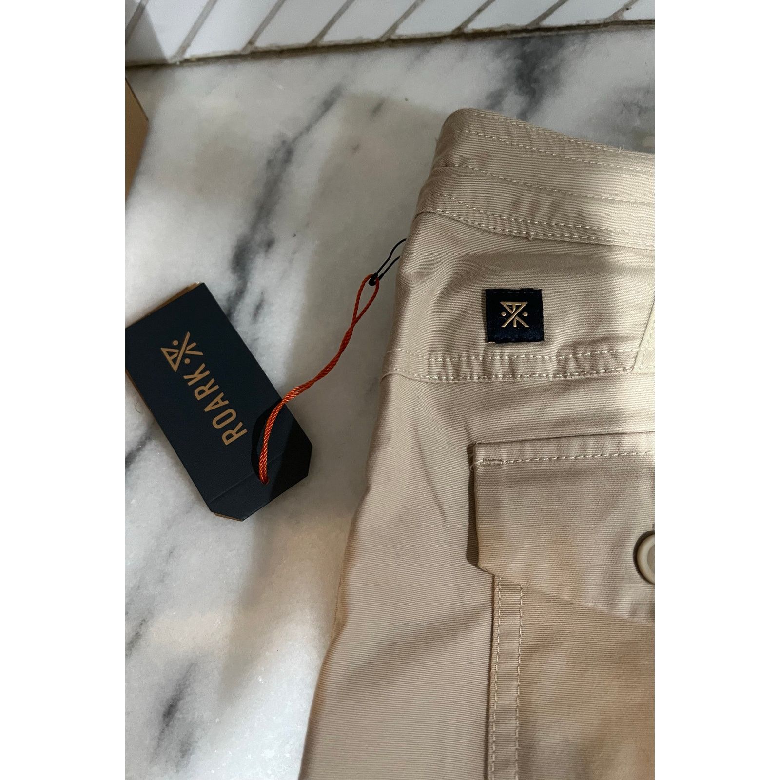 Roark Roark Layover 2.0 Hybrid Shorts Men’s 28 Khaki Adventure Size US 28 / EU 44 - 5 Thumbnail