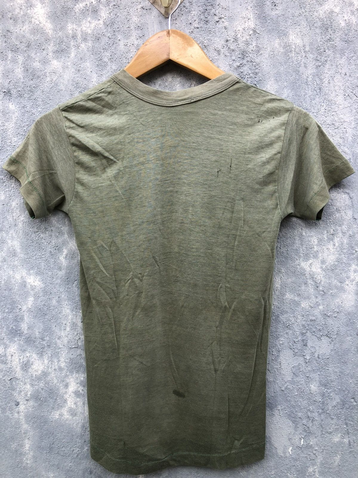 Vintage Vintage Army Movie MASH 4077 Tshirt Size US XS / EU 42 / 0 - 4 Thumbnail