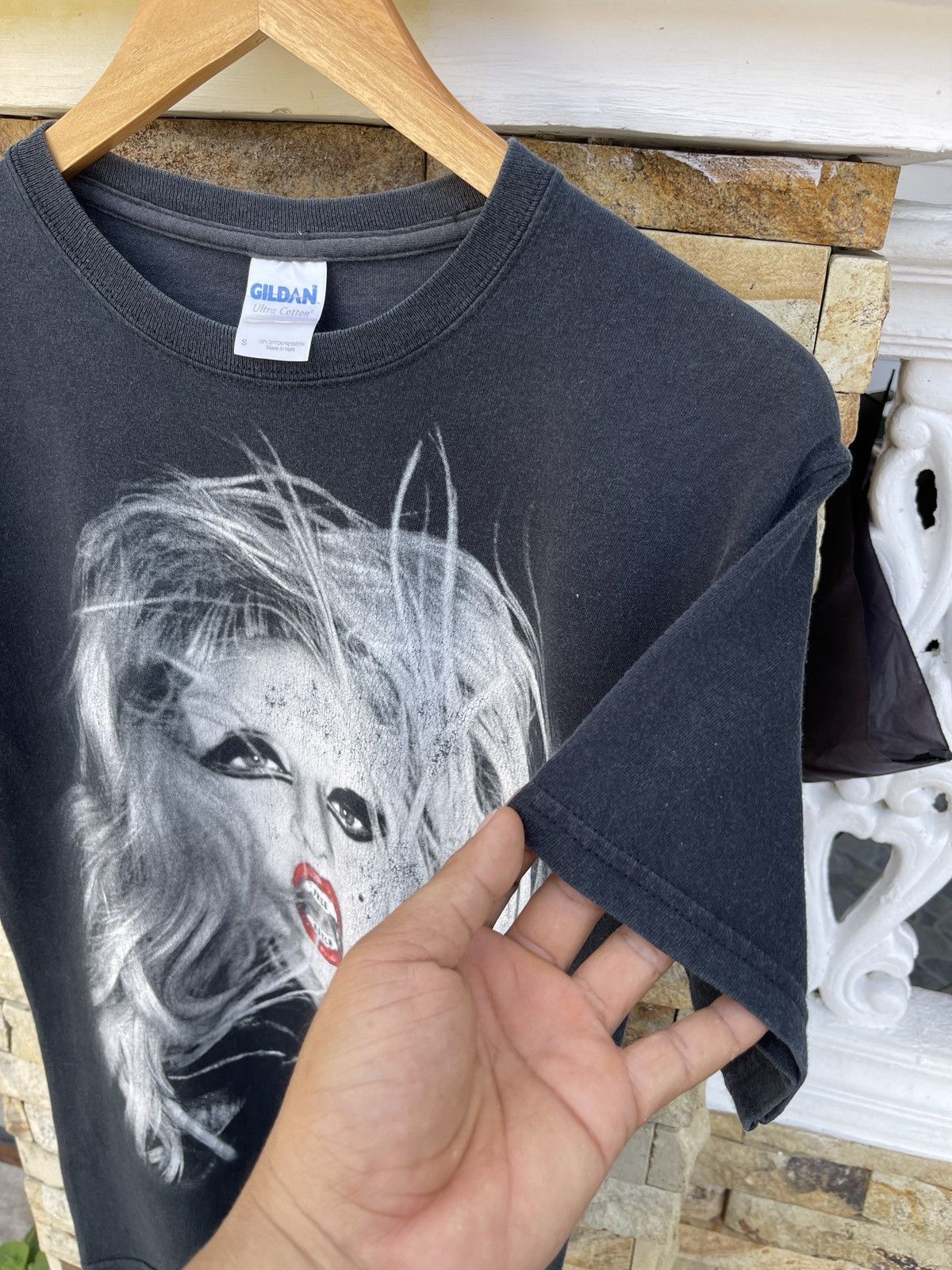 Last Drop🔥Rare🔥SUN FADED Lady Gaga Free Bitch T Shirt