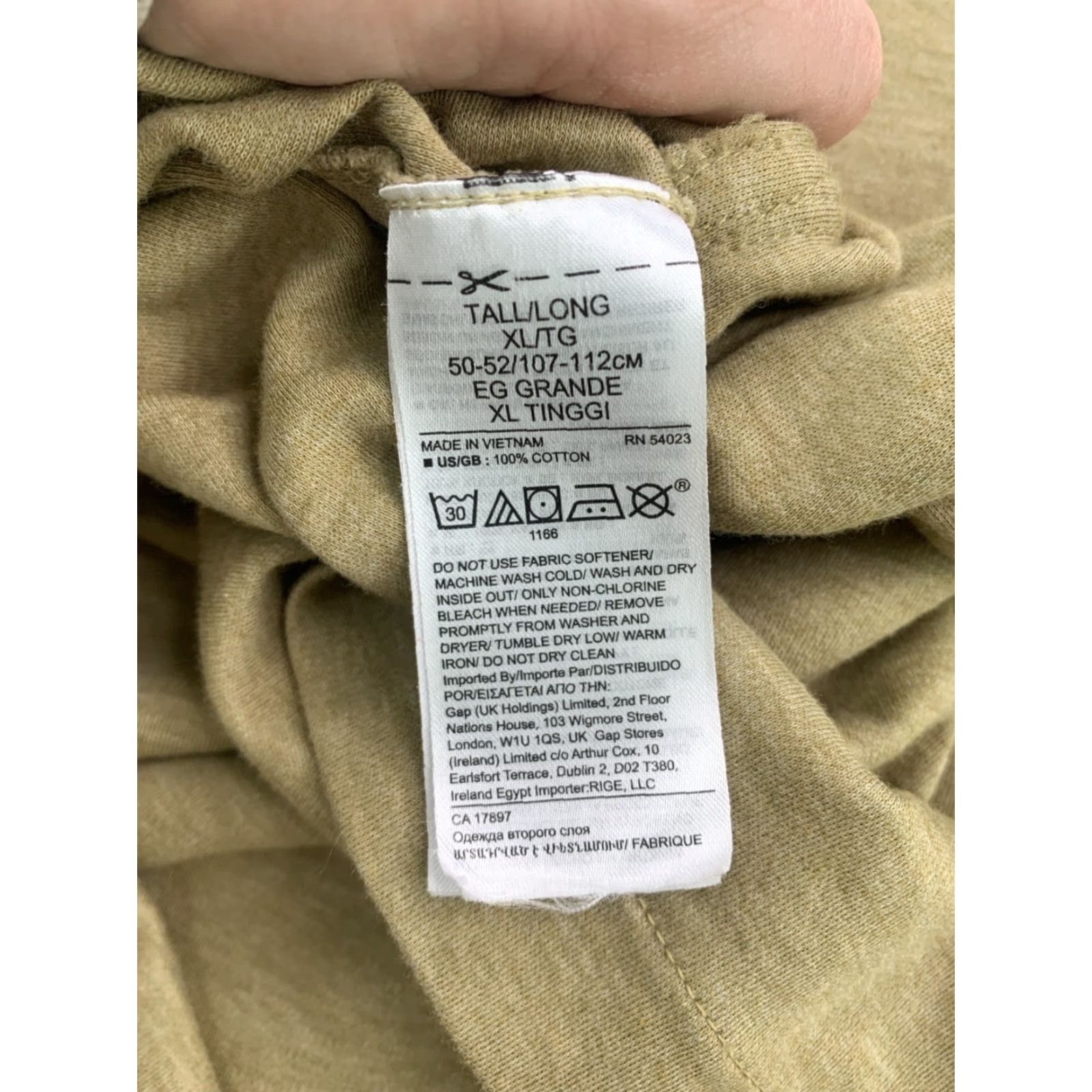 Banana Republic VINTAGE Banana Republic Luxury Touch Performance Polo Shirt Mens XLT Polo Beige Short Sleeve Collared 100% Cotton Golf Walking School Mens Size US XL / EU 56 / 4 - 5 Thumbnail