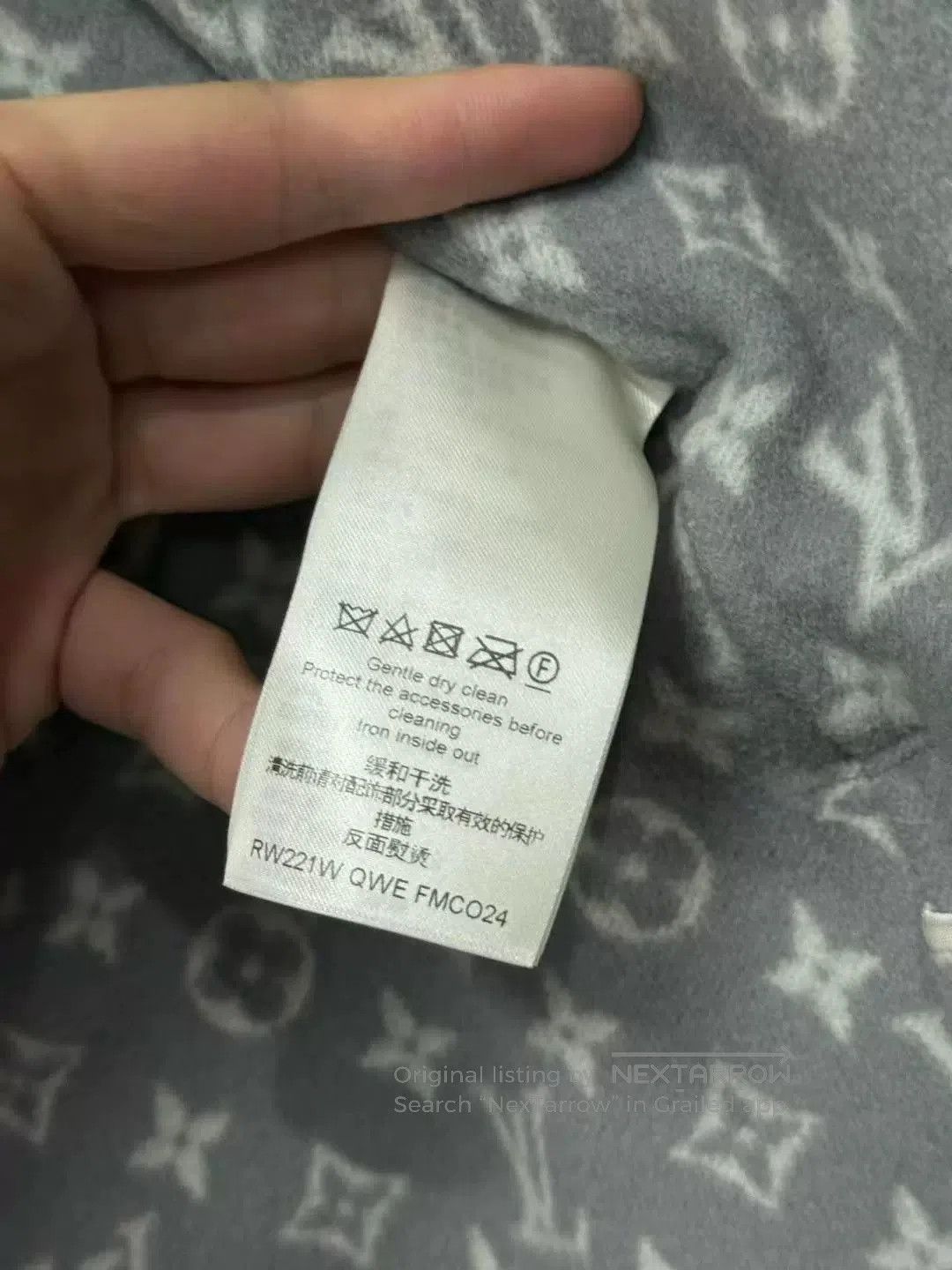 Louis Vuitton Louis Vuitton Monogram Hooded Coat. Size S / US 4 / IT 40 - 6 Thumbnail