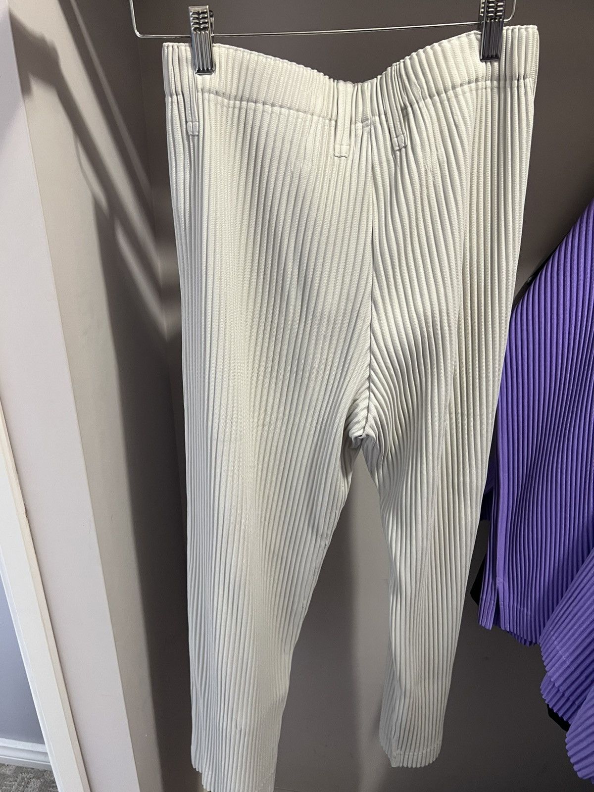 Homme Plisse Issey Miyake Home Plisse Light Grey-white pants Size US 40 / EU 56 - 2 Thumbnail