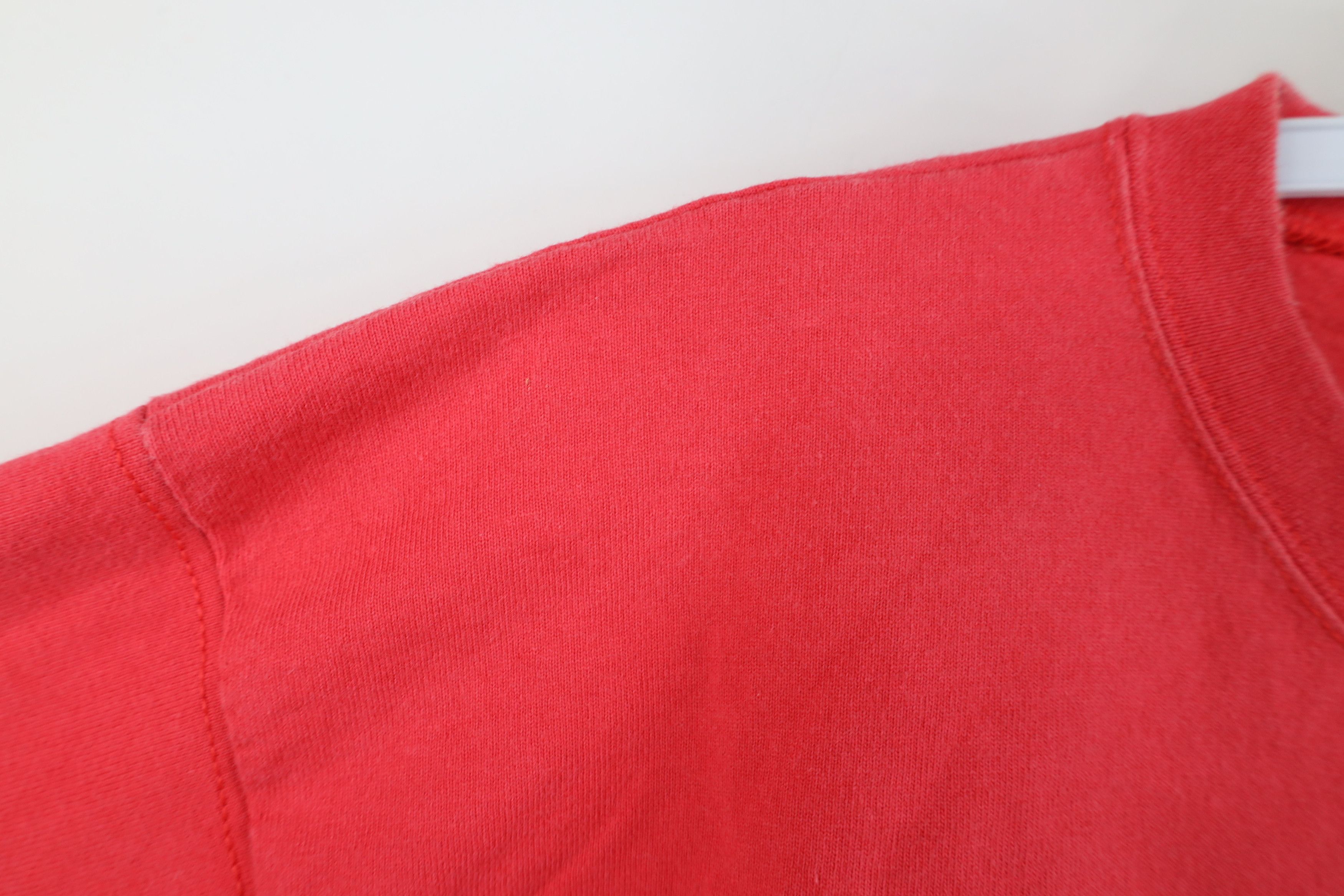 Vintage Vintage 90s Streetwear Heavyweight Cotton T-Shirt Red USA Size US M / EU 48-50 / 2 - 8 Thumbnail