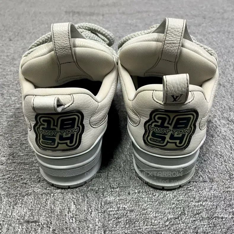 Louis Vuitton Louis Vuitton Grey Leather Comfortable Low Top Board Shoes Size US 6 / EU 39 - 3 Thumbnail