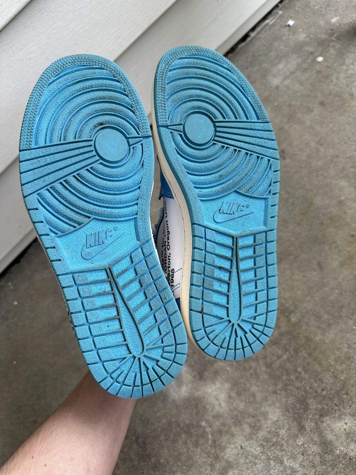 Jordan Brand × Off-White Nike Air Jordan 1 High OG Off-White UNC size 7.5 Size US 7.5 / EU 40-41 - 5 Thumbnail