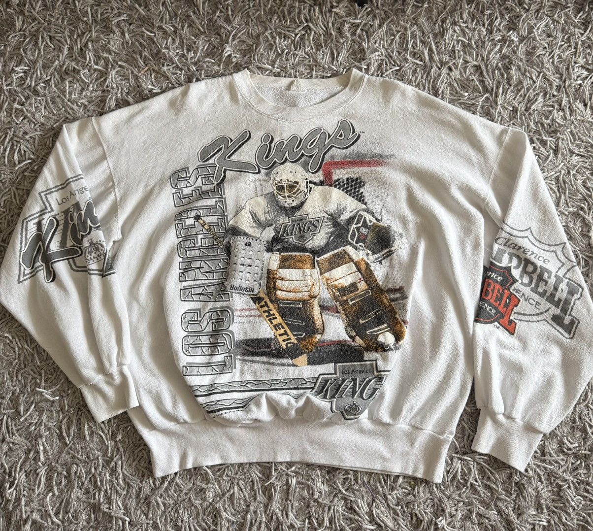 Vintage Vintage Los Angeles Kings Bulletin Sweater Size XL Size US XL / EU 56 / 4 - 1 Thumbnail