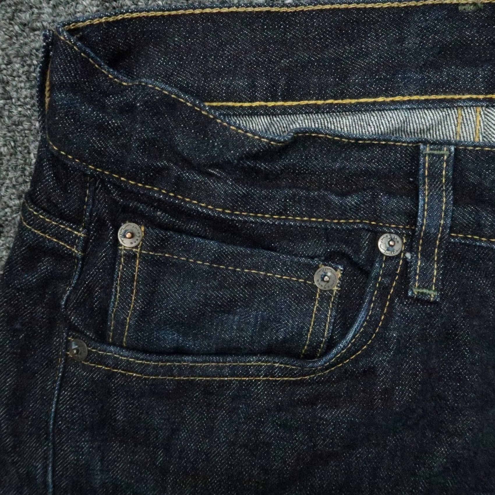 Imogene + Willie Imogene + Willie Jeans Mens 27x30 Indigo Blue 5 Pocket Dark Wash Button Fly Jeans Mens Regular 27 Indigo Blue 5-Pocket Design 30 In Inseam Vintage No Size US 27 - 3 Thumbnail