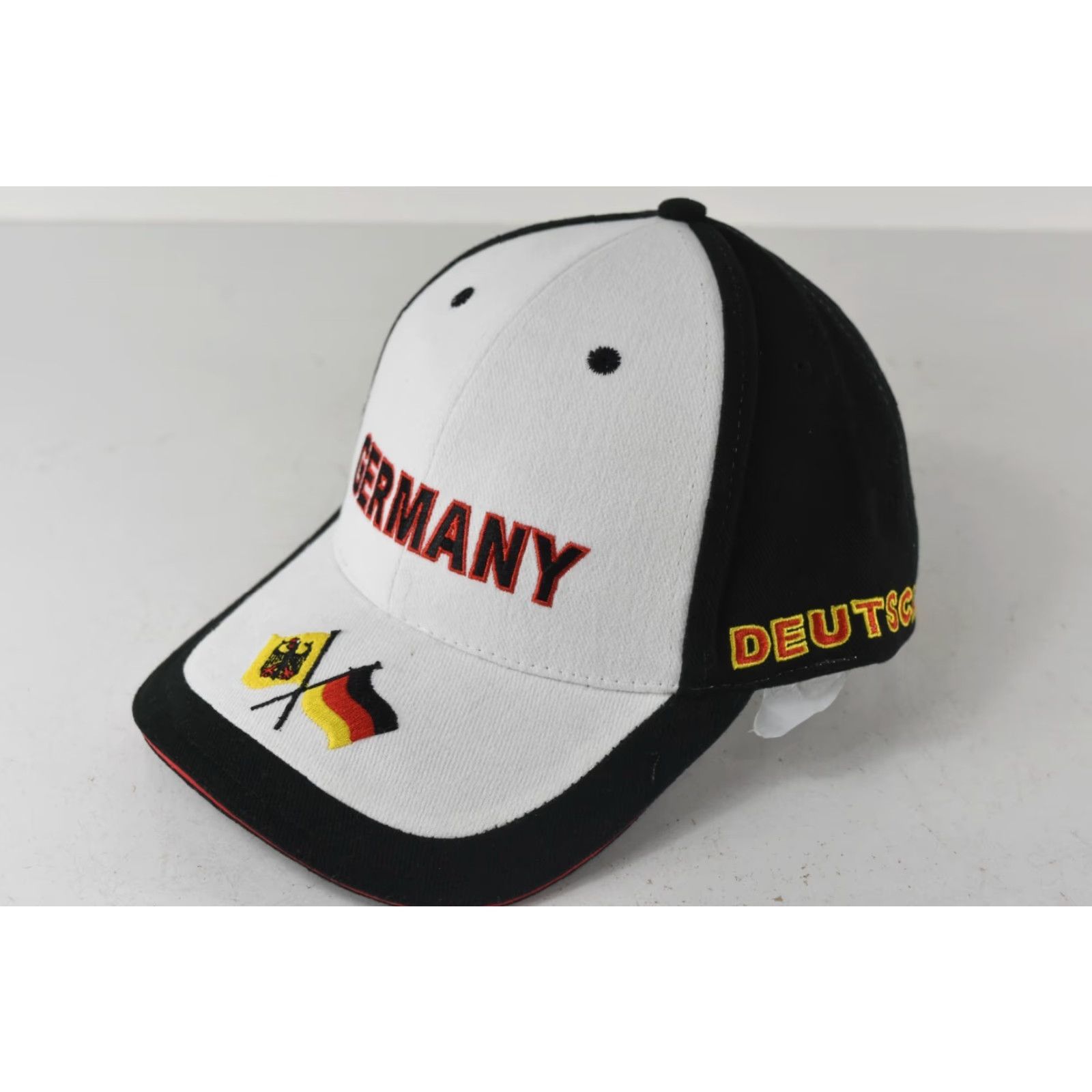 Vintage Deutschland Germany Hildes Souvenir Adjustable Back Cap Hat Black White Yellow Size ONE SIZE - 2 Thumbnail