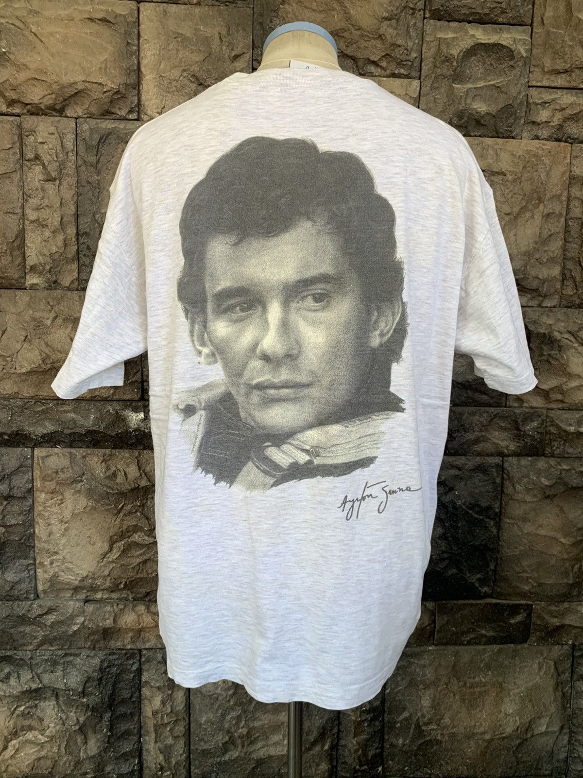 Formula 1 Vintage 90s Ayrton Senna F1 World Drivers Championship Tees Size US XL / EU 56 / 4 - 1 Thumbnail