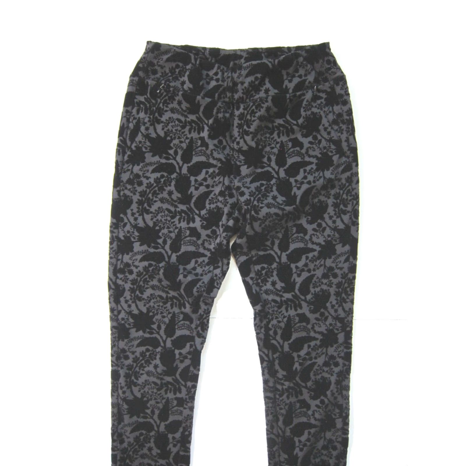 Soft Surroundings Soft Surroundings Black Velvet Stretch Floral Zip Pocket Skinny Pant Women XS Shirt? Size 26" / US 2 / IT 38 - 6 Thumbnail