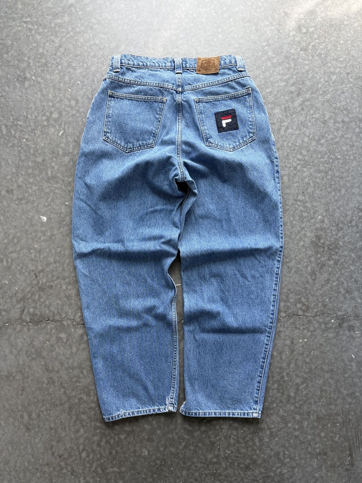 Vintage Vintage 90s Fila Baggy Denim Jeans Size US 34 / EU 50 - 1 Thumbnail