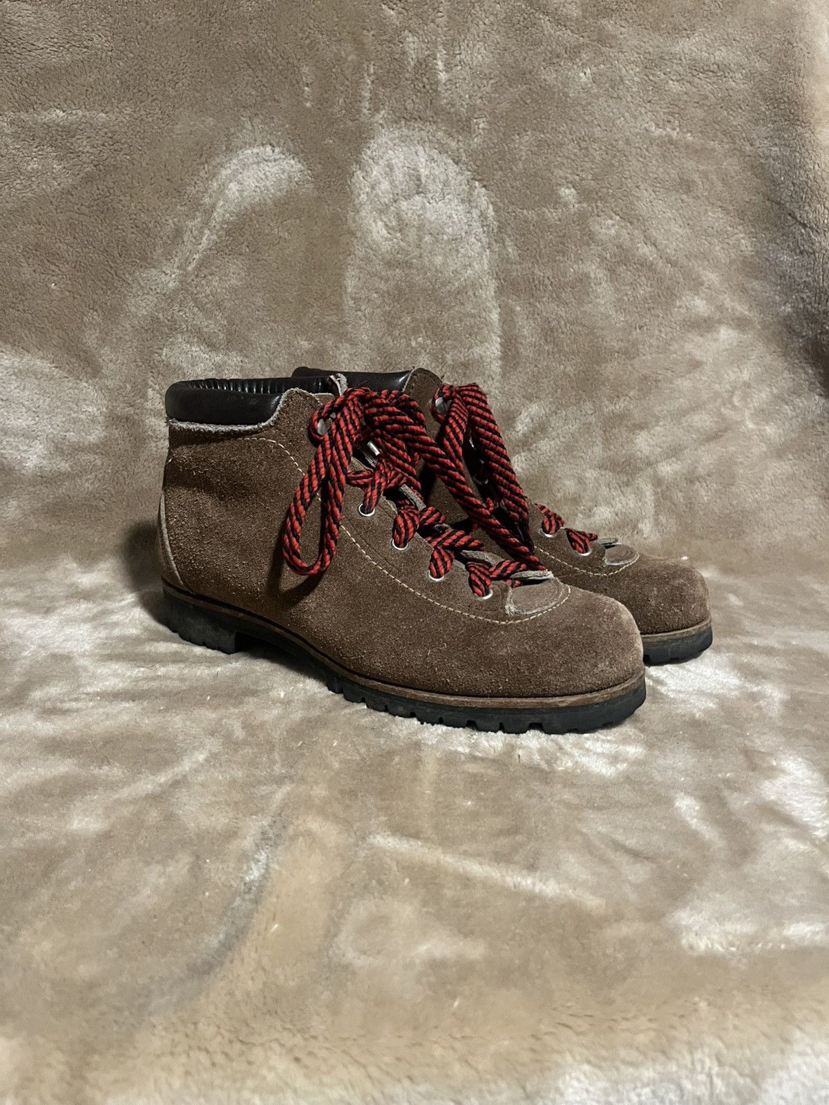 Vasque Vintage 90’s Vasque Made in Italy Mountaineering Hiking Boot Size US 7.5 / EU 40-41 - 2 Thumbnail