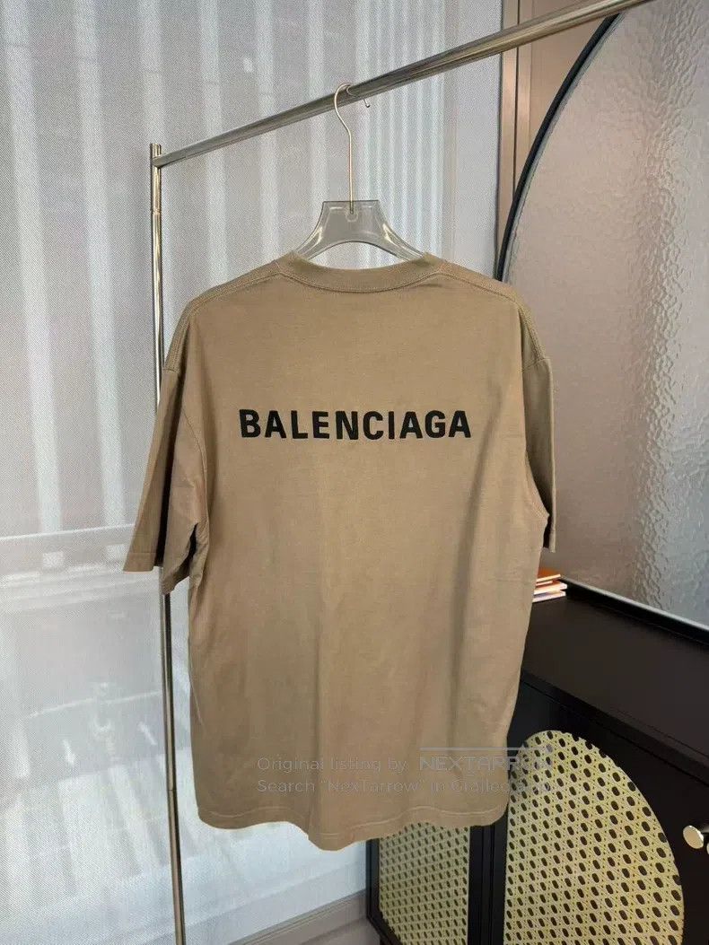 Balenciaga Balenciaga Front and back embroidery short sleeve Size US S / EU 44-46 / 1 - 2 Thumbnail