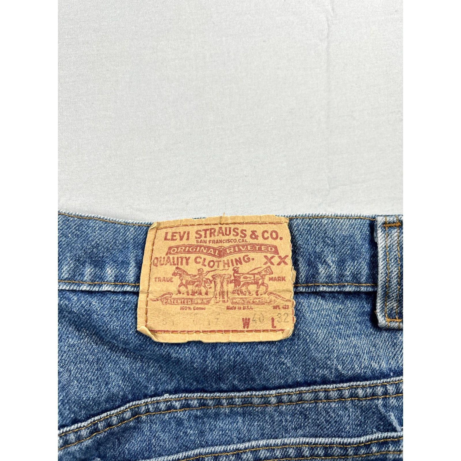 Levi's VINTAGE Levi's Jeans 517 38X31 Bootcut Men Blue 5-Pocket Distressed Relaxed Straight Belt Closure USA 90s Size US 38 / EU 54 - 3 Thumbnail