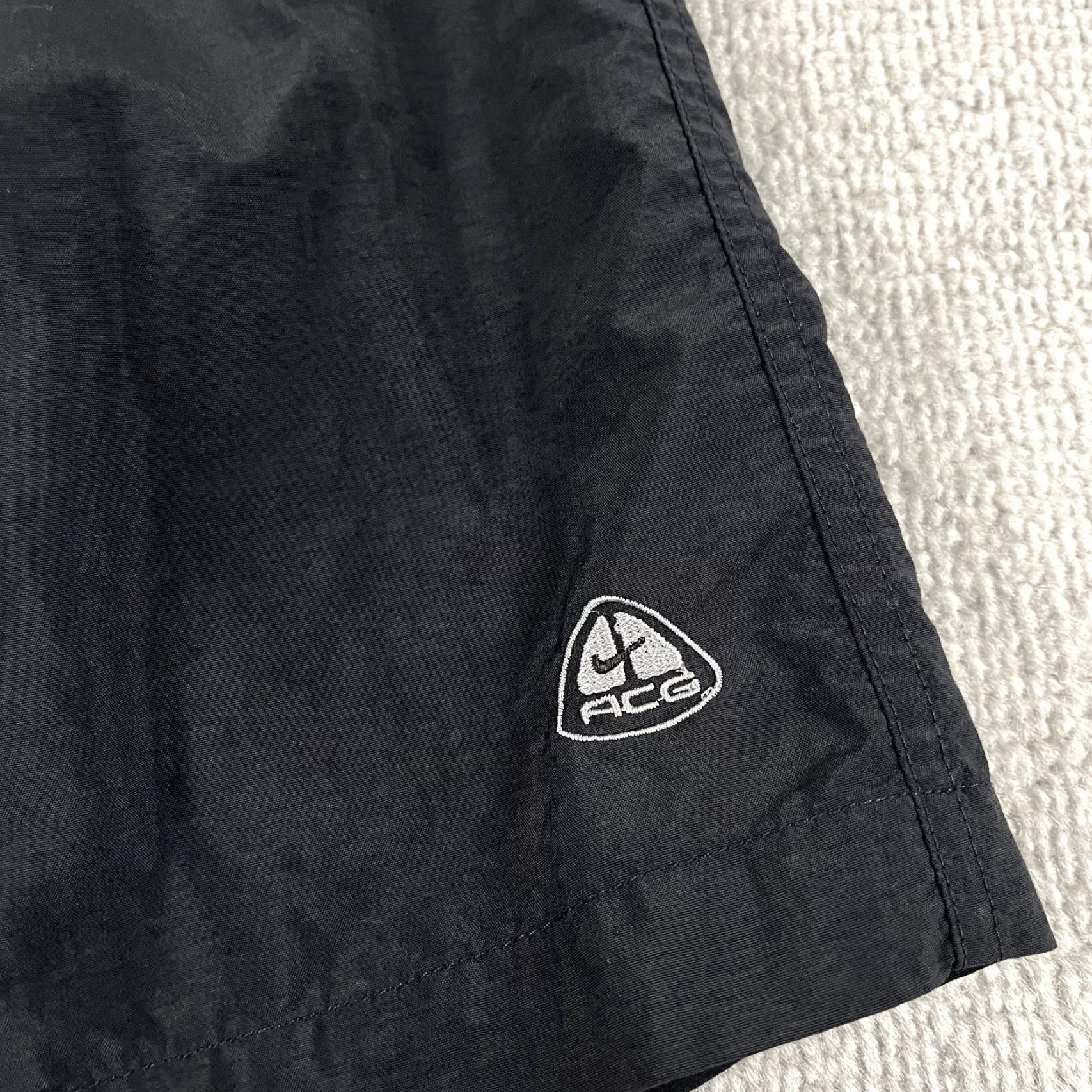Nike VINTAGE Nike Men's Athletic Shorts 7 Inch Inseam Black Sportswear Retro Cycling Activewear Size US 33 - 2 Thumbnail