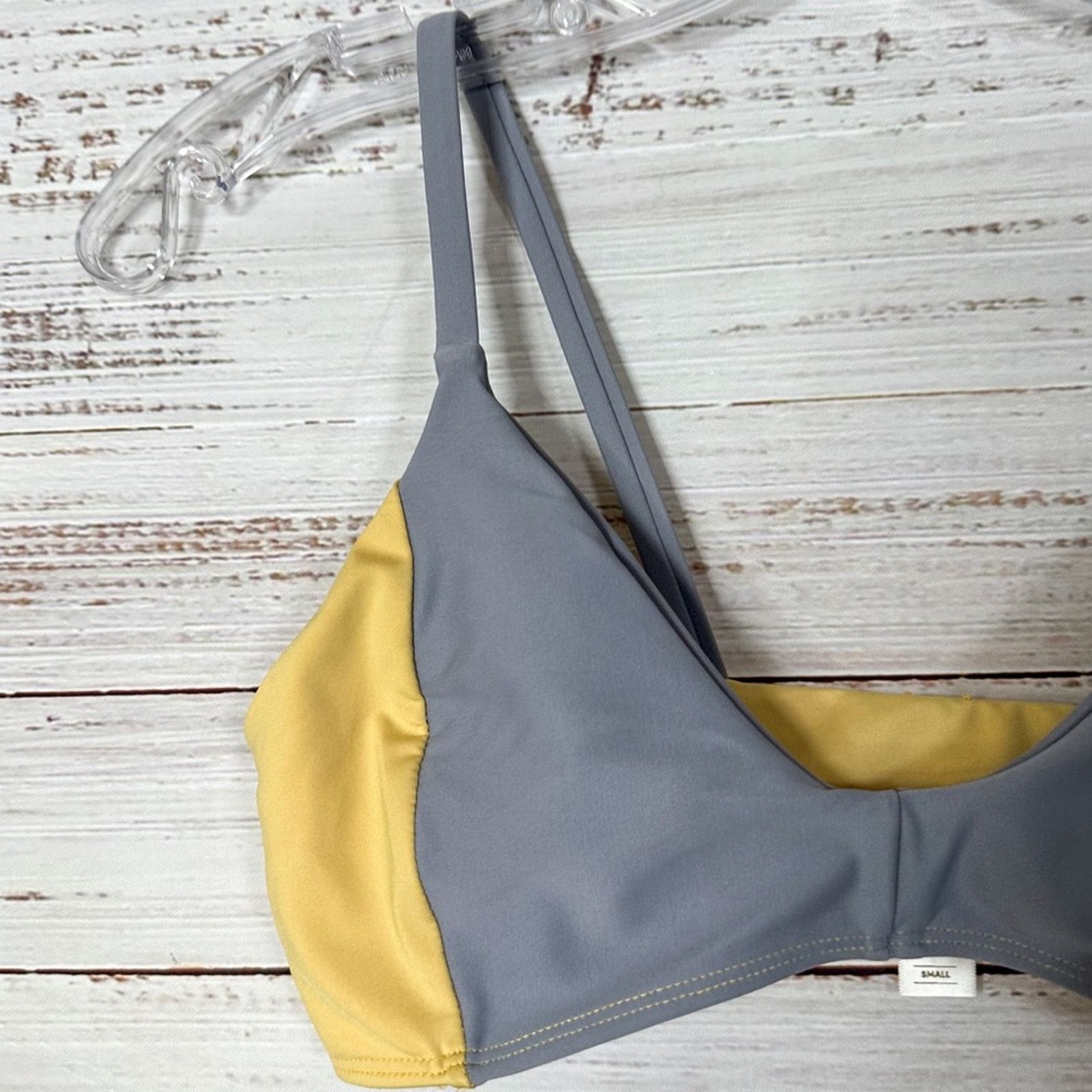 Free People Free People Seea Vega Lotus Bikini Top, NWT, Small, MSRP $75 Size S / US 4 / IT 40 - 6 Thumbnail