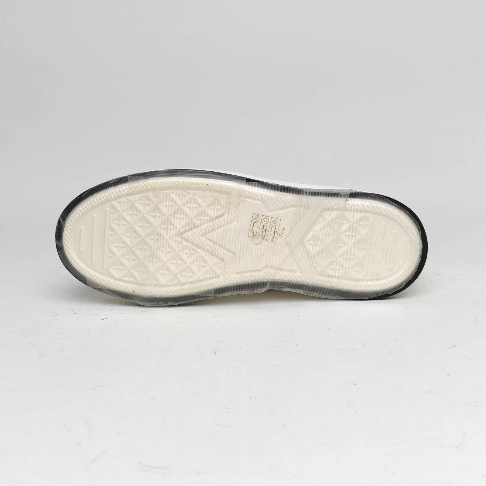 Dior Dior Sneaker 39.5 Size US 9 / IT 39 - 4 Thumbnail