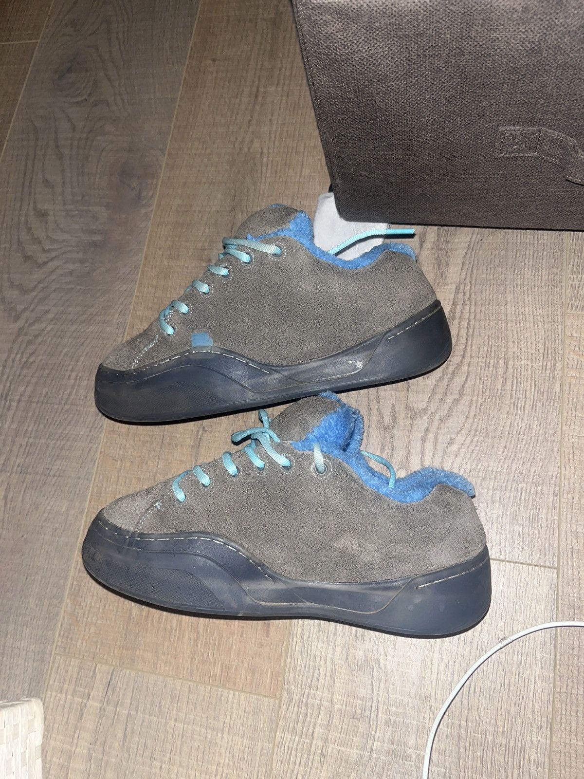 Dior Erl Vamp skate shoe electric blu Size US 6 / EU 39 - 3 Thumbnail