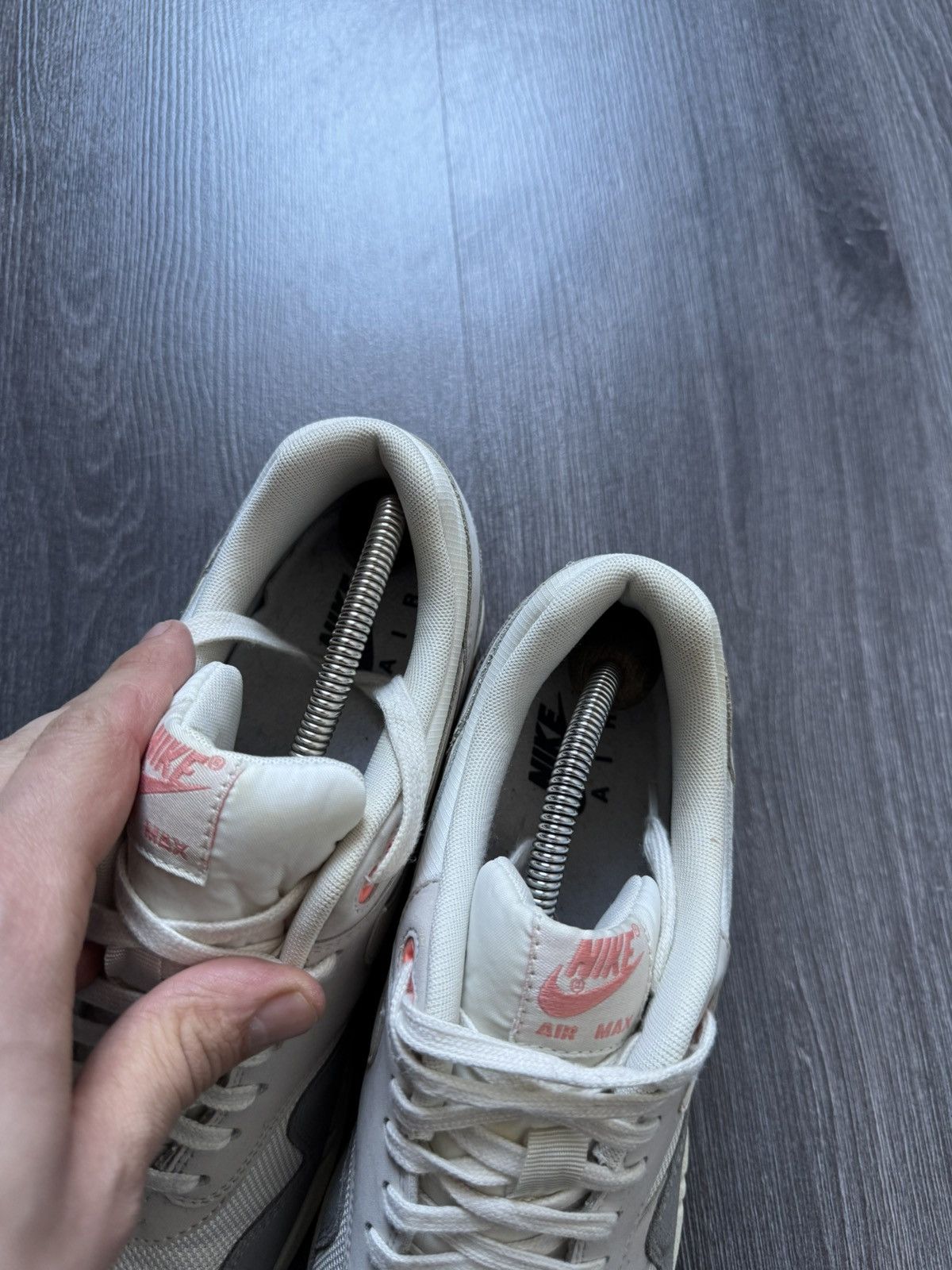 Nike Air Max 1 Essential ‘Pigeon’ Size US 10 / EU 43 - 5 Thumbnail