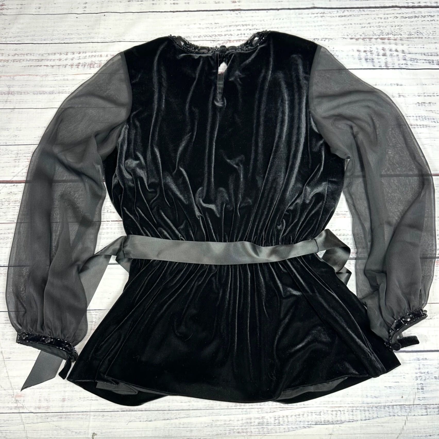 Adrianna Papell Adrianna Papell Velvet Blouse Sz 6 Black Gothic Sheer Sleeve Embellished Neck Belted Women's Shirt Size M / US 6-8 / IT 42-44 - 6 Thumbnail