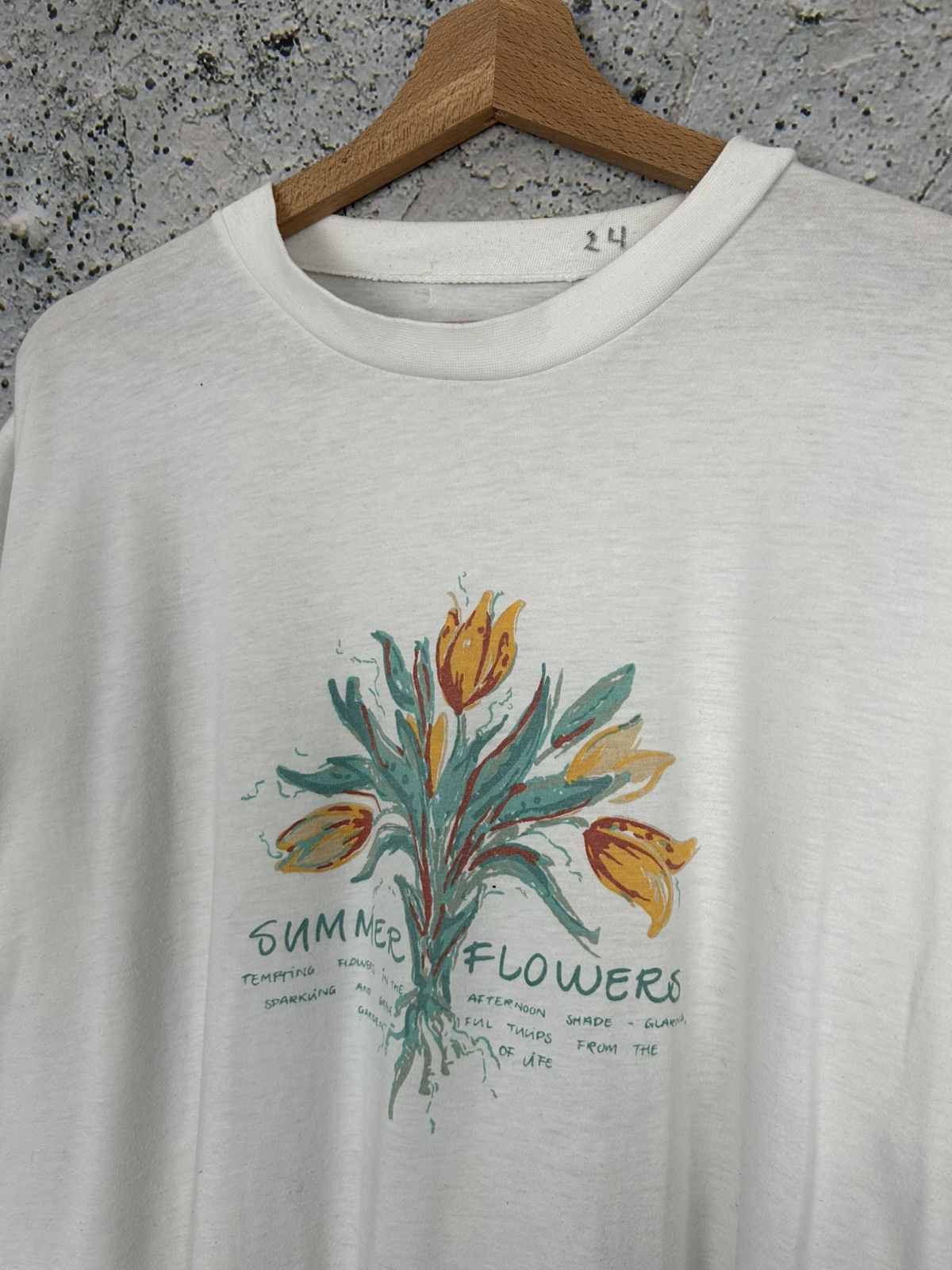Vintage Vintage Flowers Graphic Tee 90s Streetwear Grunge Rock Size US L / EU 52-54 / 3 - 3 Thumbnail