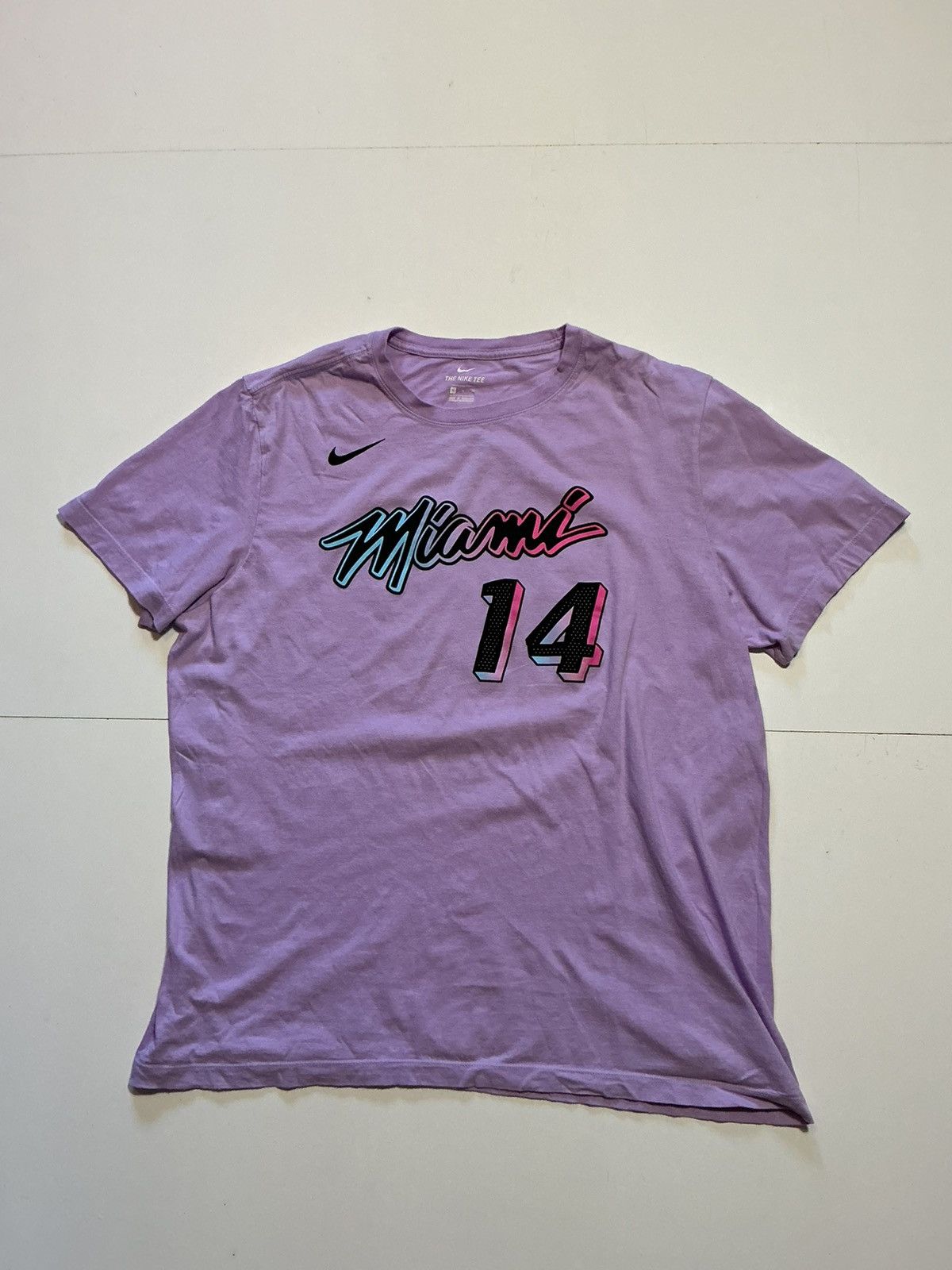Nike Nike Miami Heat Tyler Herro #14 Vice City Edition T-Shirt Size US XL / EU 56 / 4 - 1 Thumbnail