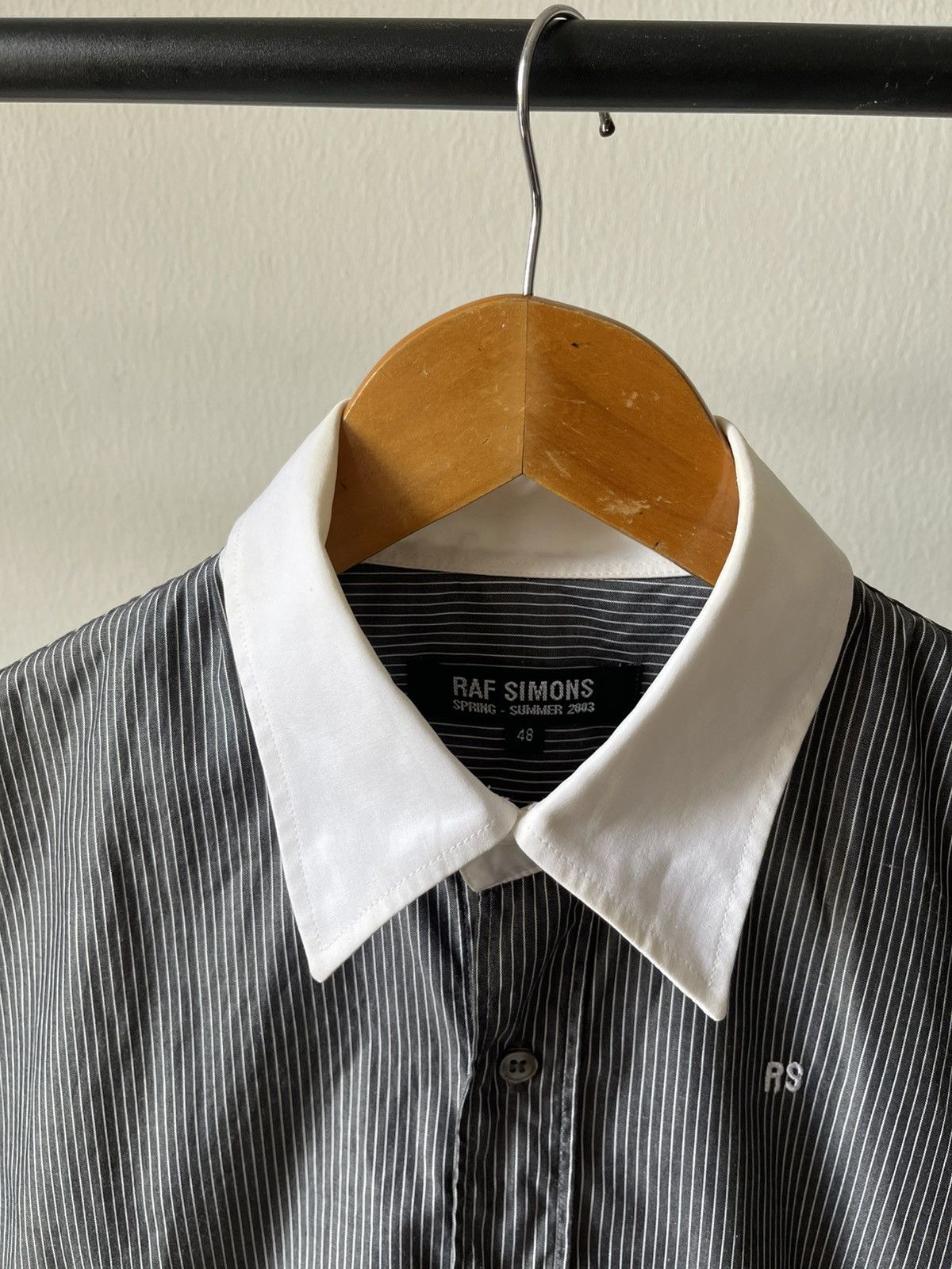 Raf Simons S/S 2003 Raf Simons 'Consumed' Cut Off Sleeve Size US S / EU 44-46 / 1 - 4 Thumbnail